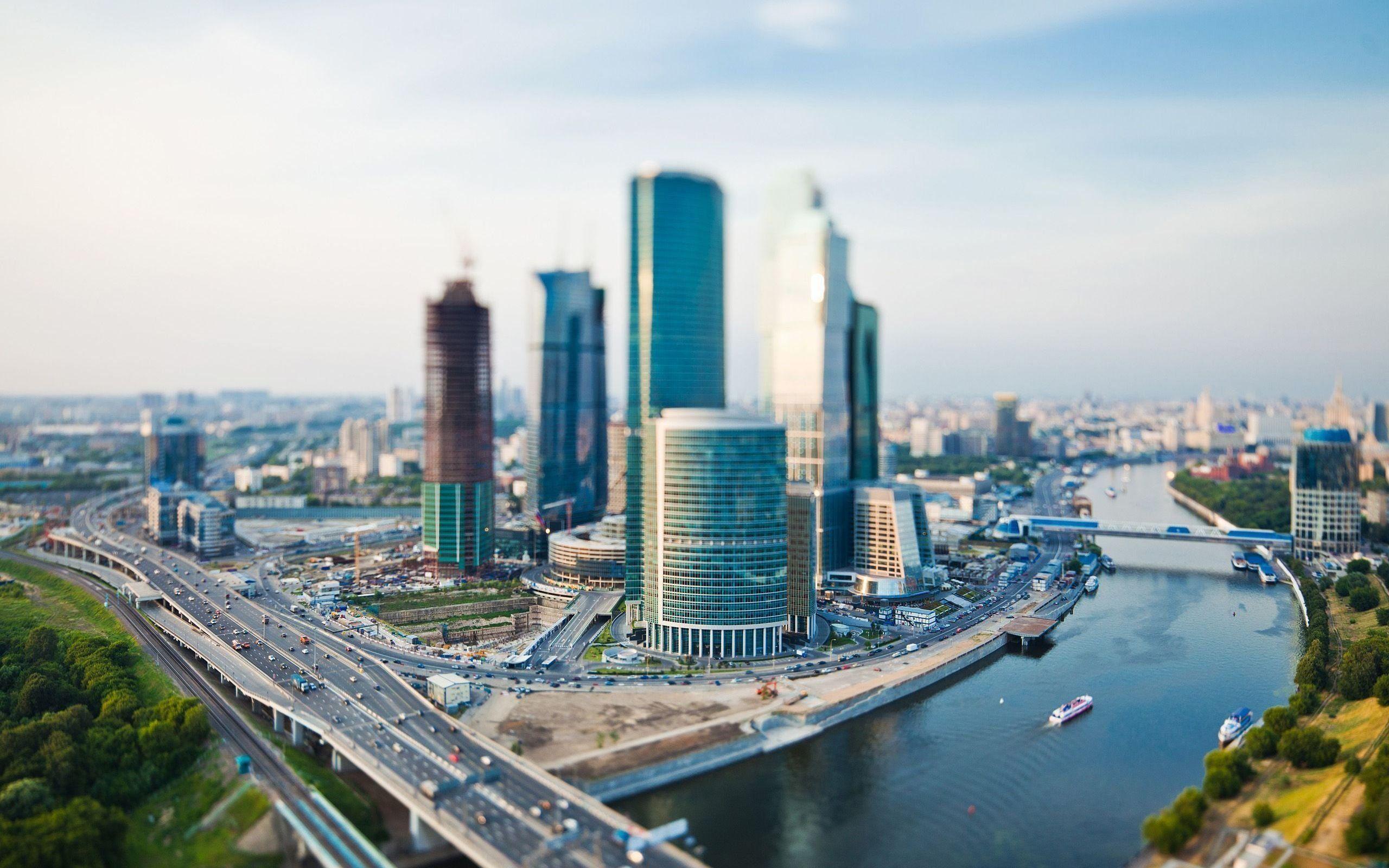 2560x1600 Moscow Wallpaper