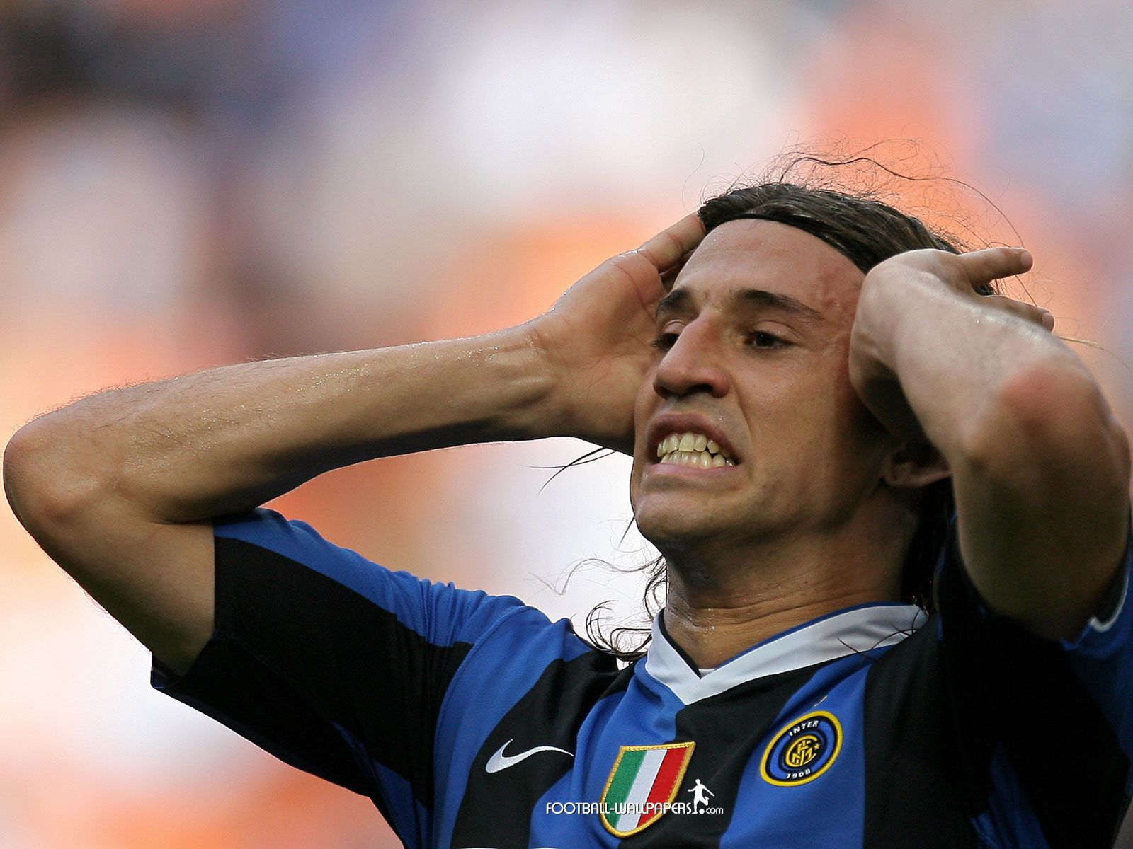 1600x1200 Latest Sports Alerts: Hernan Crespo Picture