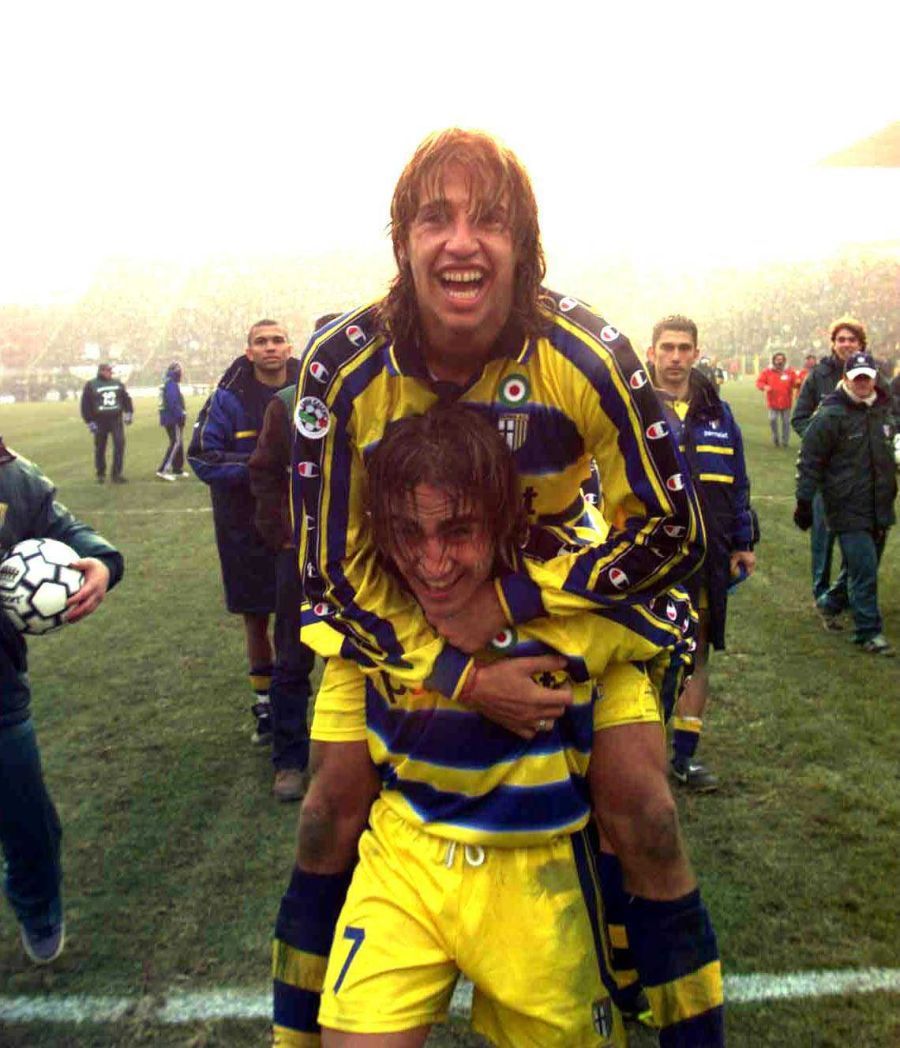 900x1048 Hernan Crespo at 50: Five of his Greatest Goals
