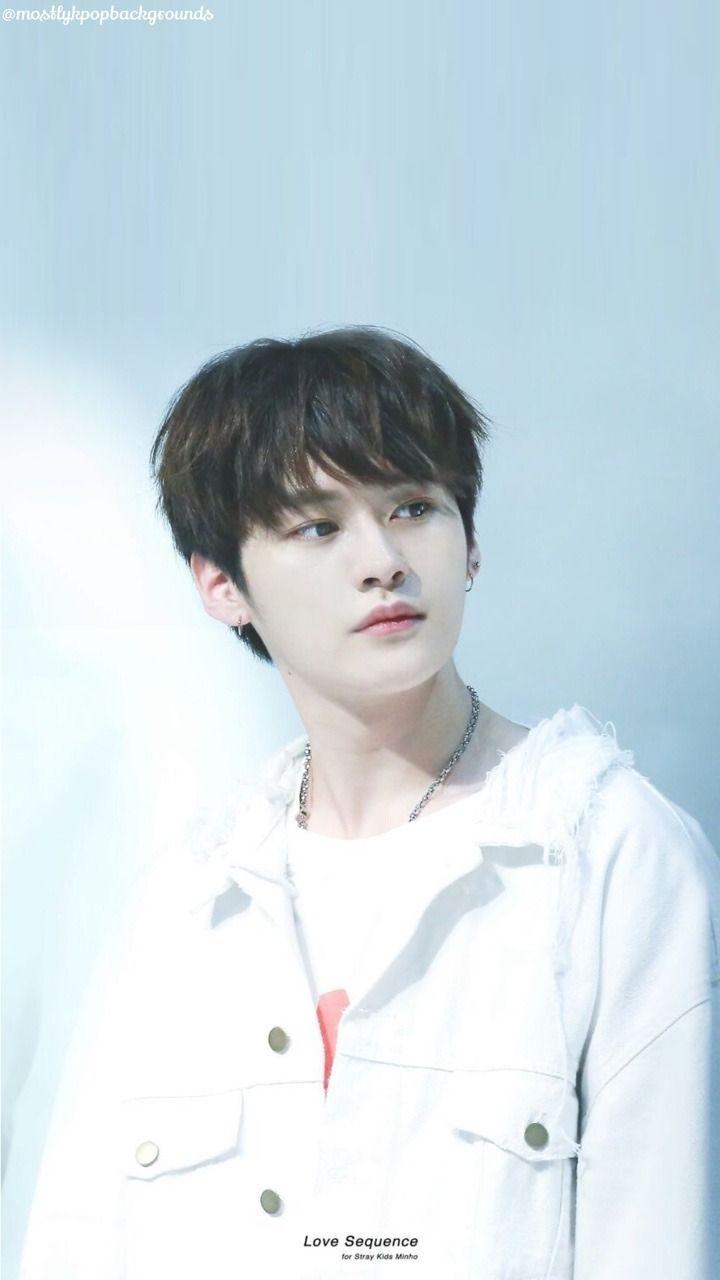 720x1280 Mostly Kpop Background