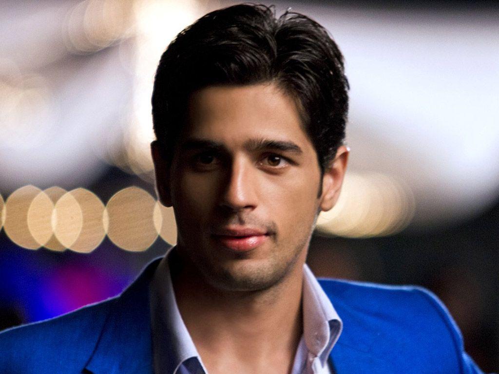 1024x768 Sidharth Malhotra Wallpaper & Background Download