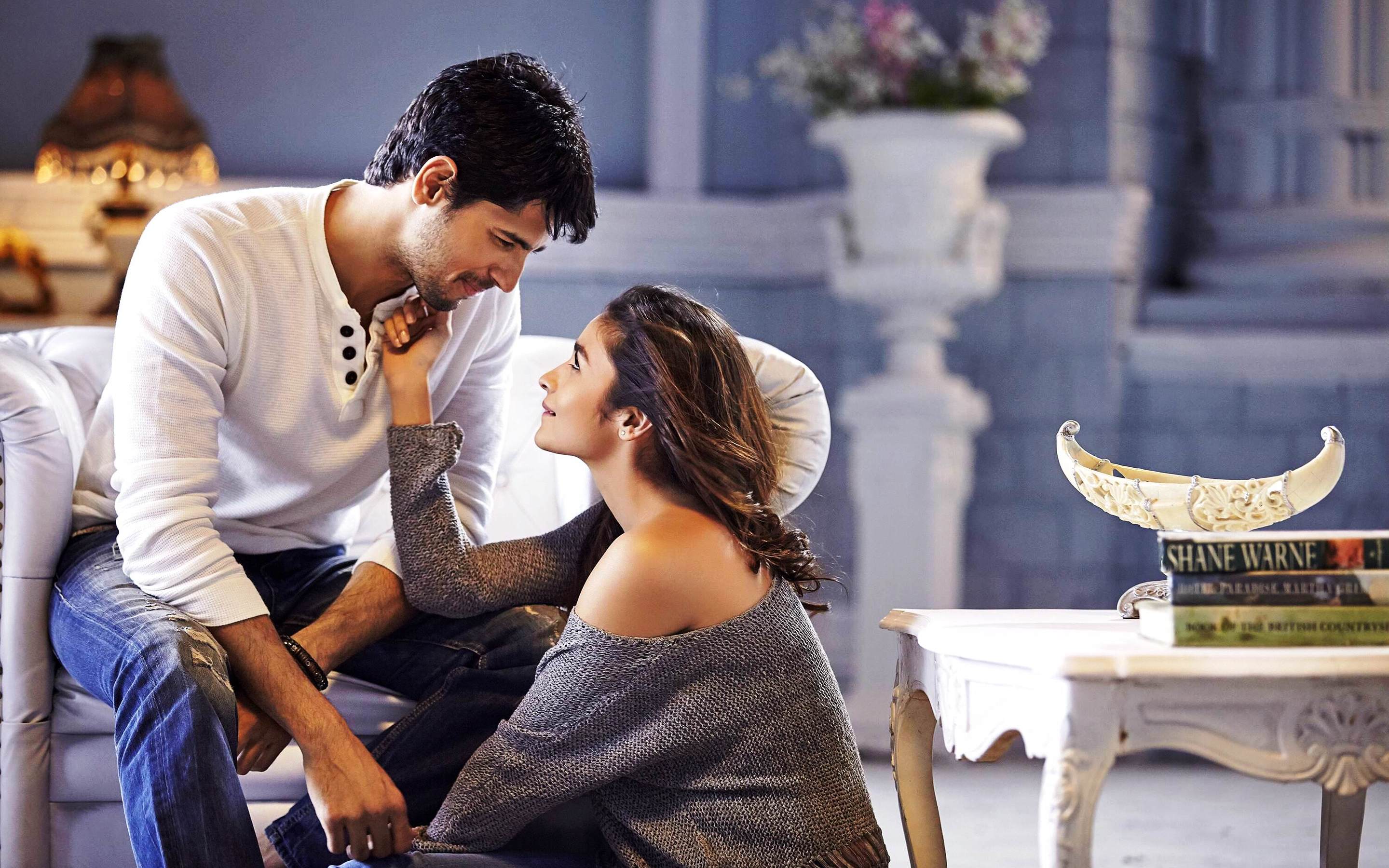 2880x1800 Alia Bhatt And Sidharth Malhotra Macbook Pro Retina HD