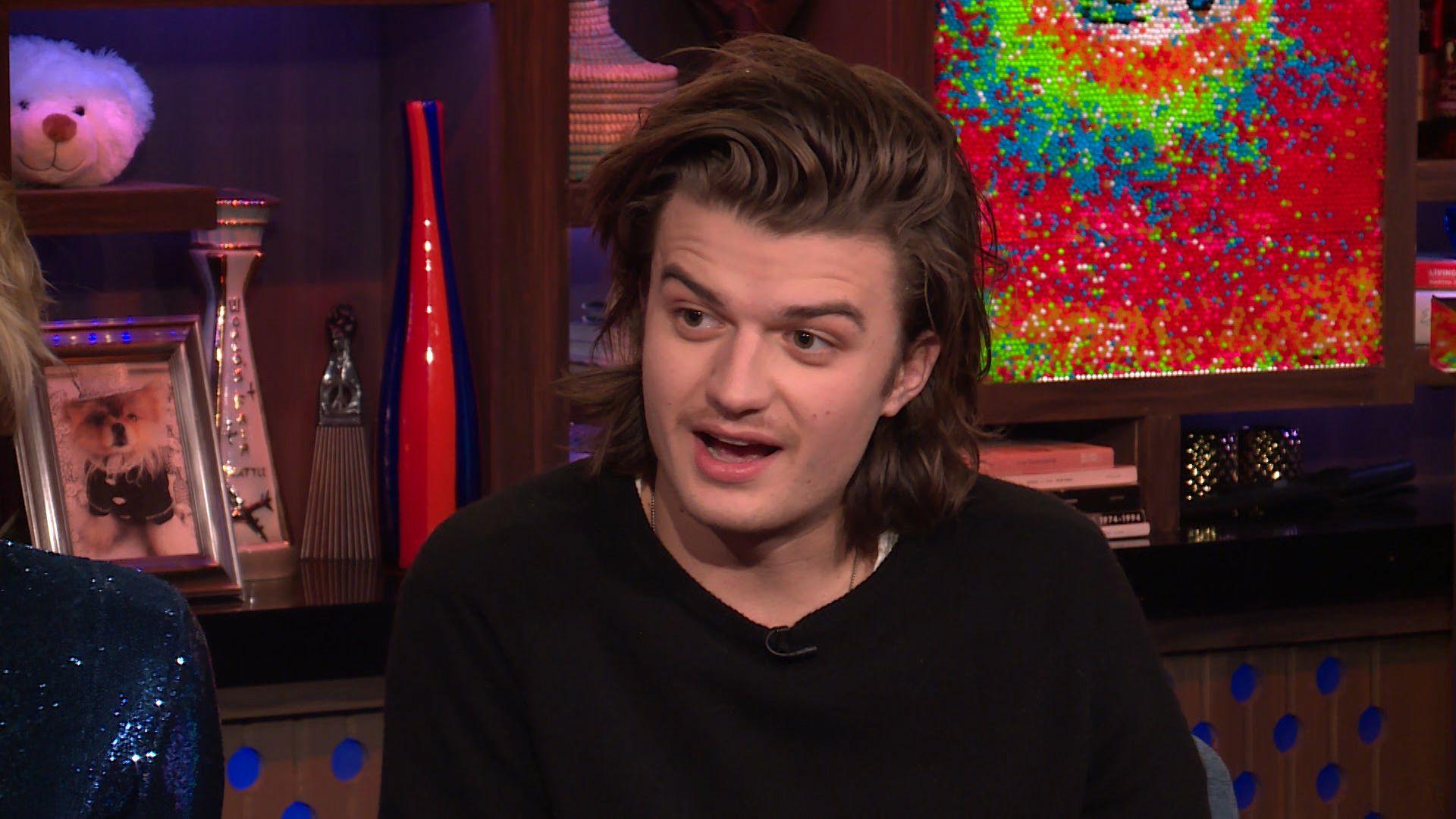 1920x1080 Kim Kardashian Obsessed with Stranger Things: Joe Keery