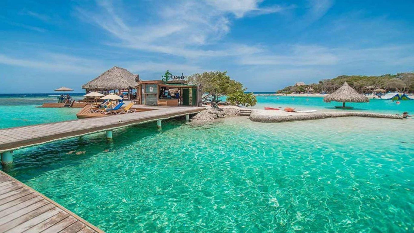 1366x768 Beach Tours in Roatan. Roatan Beach Tours