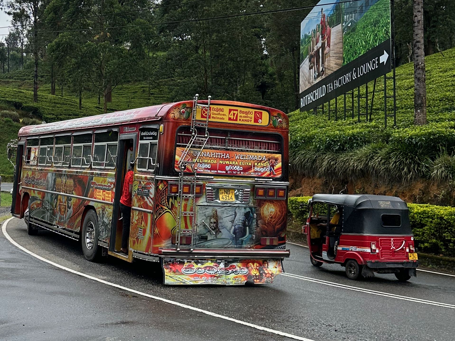 1918x1439 Autobus i tuk