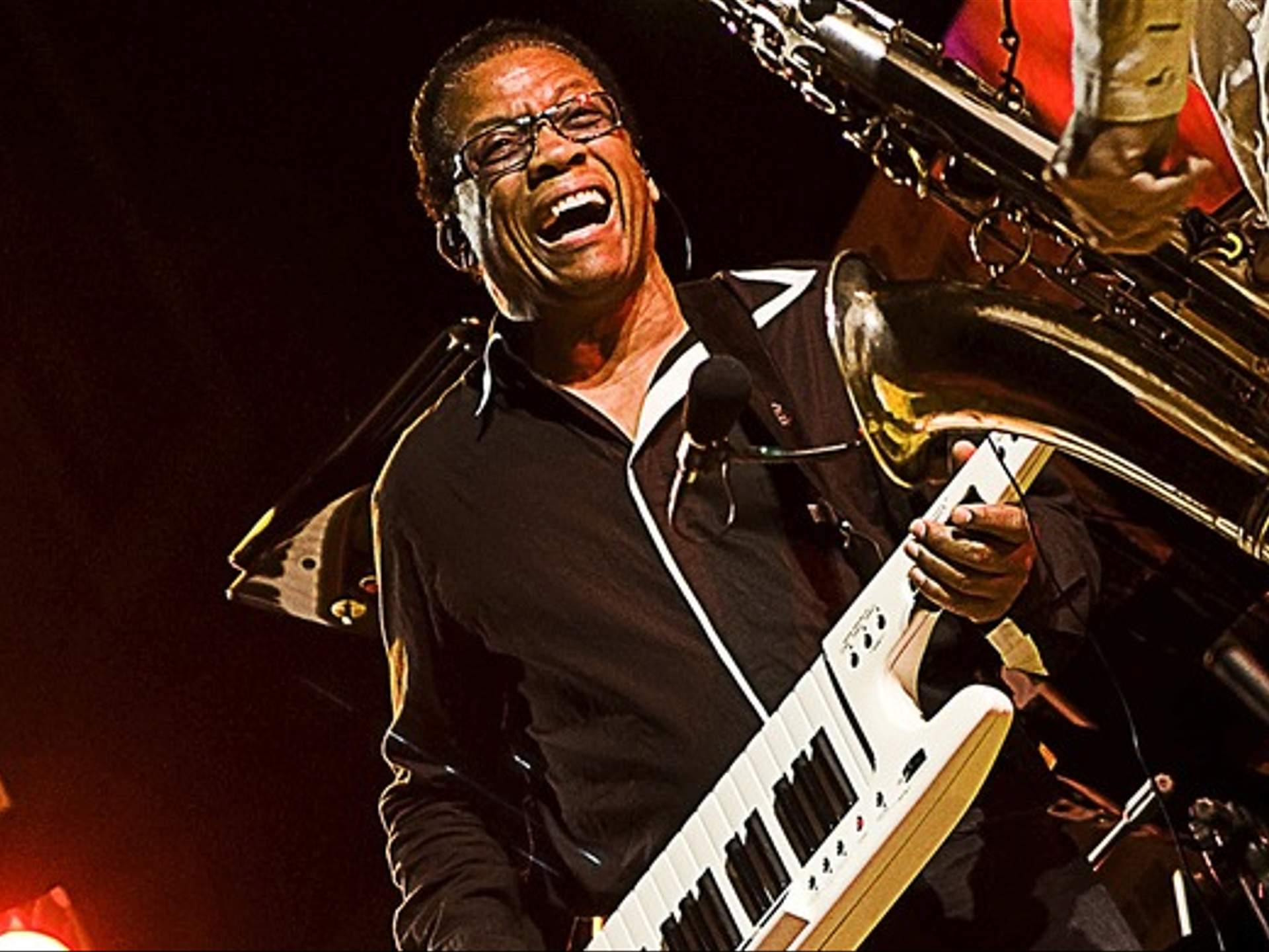 1920x1440 Herbie Hancock