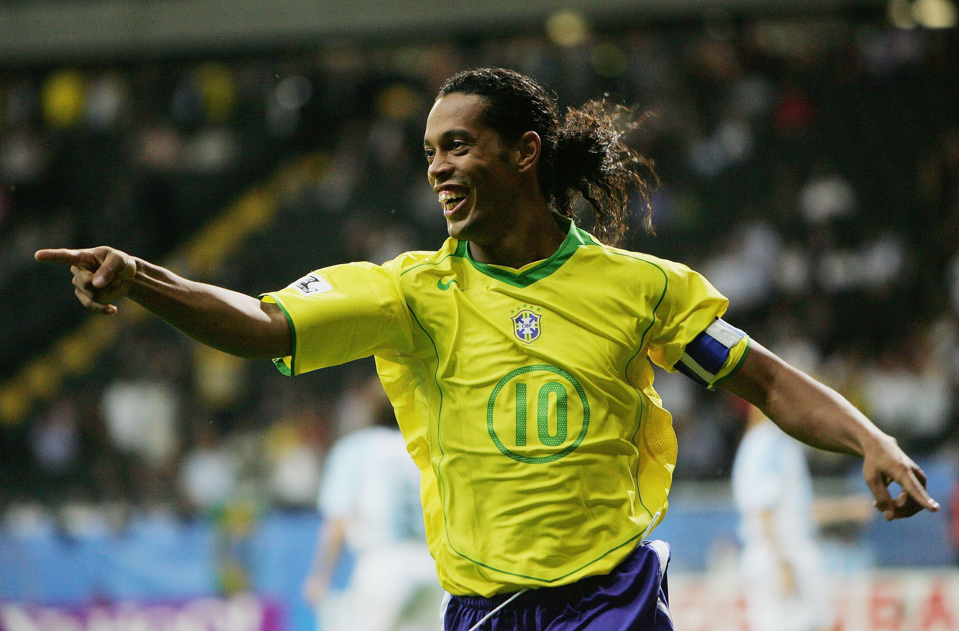 3258x2146 Ronaldinho HD, Brazil National Football Team, HD Wallpaper