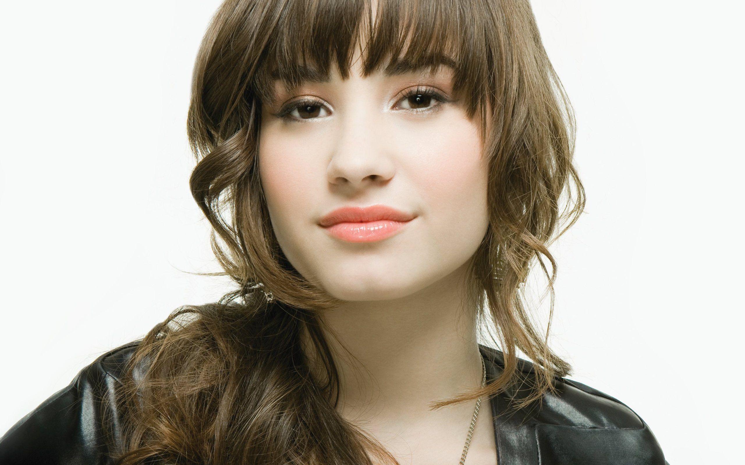 2560x1600 Demi Lovato Desktop Image Lovato Wallpaper