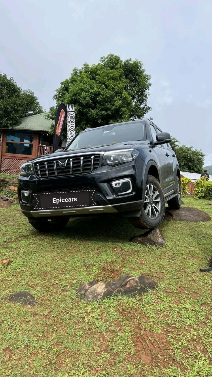 736x1308 Mahindra Scorpio N Z8L Reliable and Powerful SUV