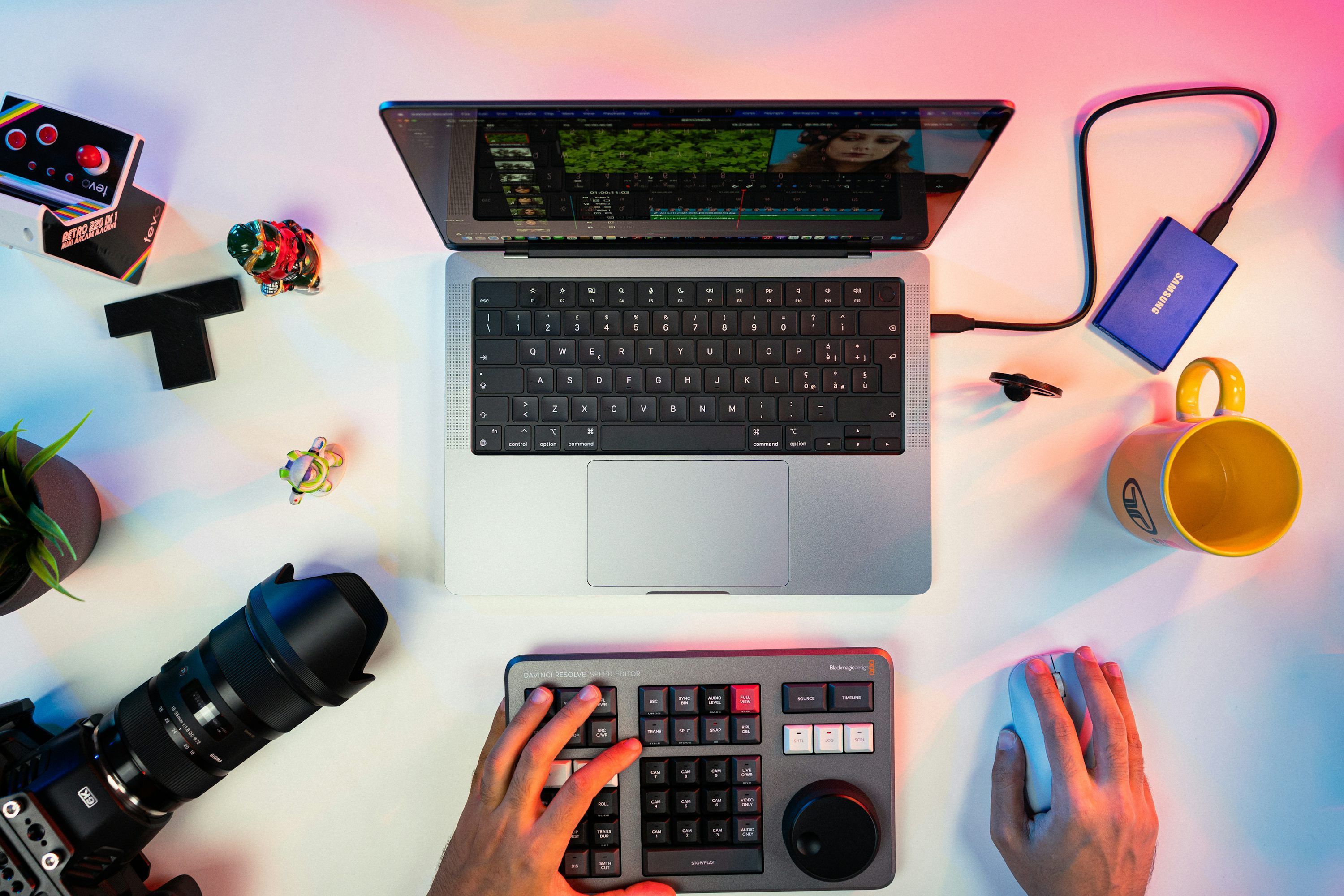3000x2000 Content Creator Picture. Download Free Image