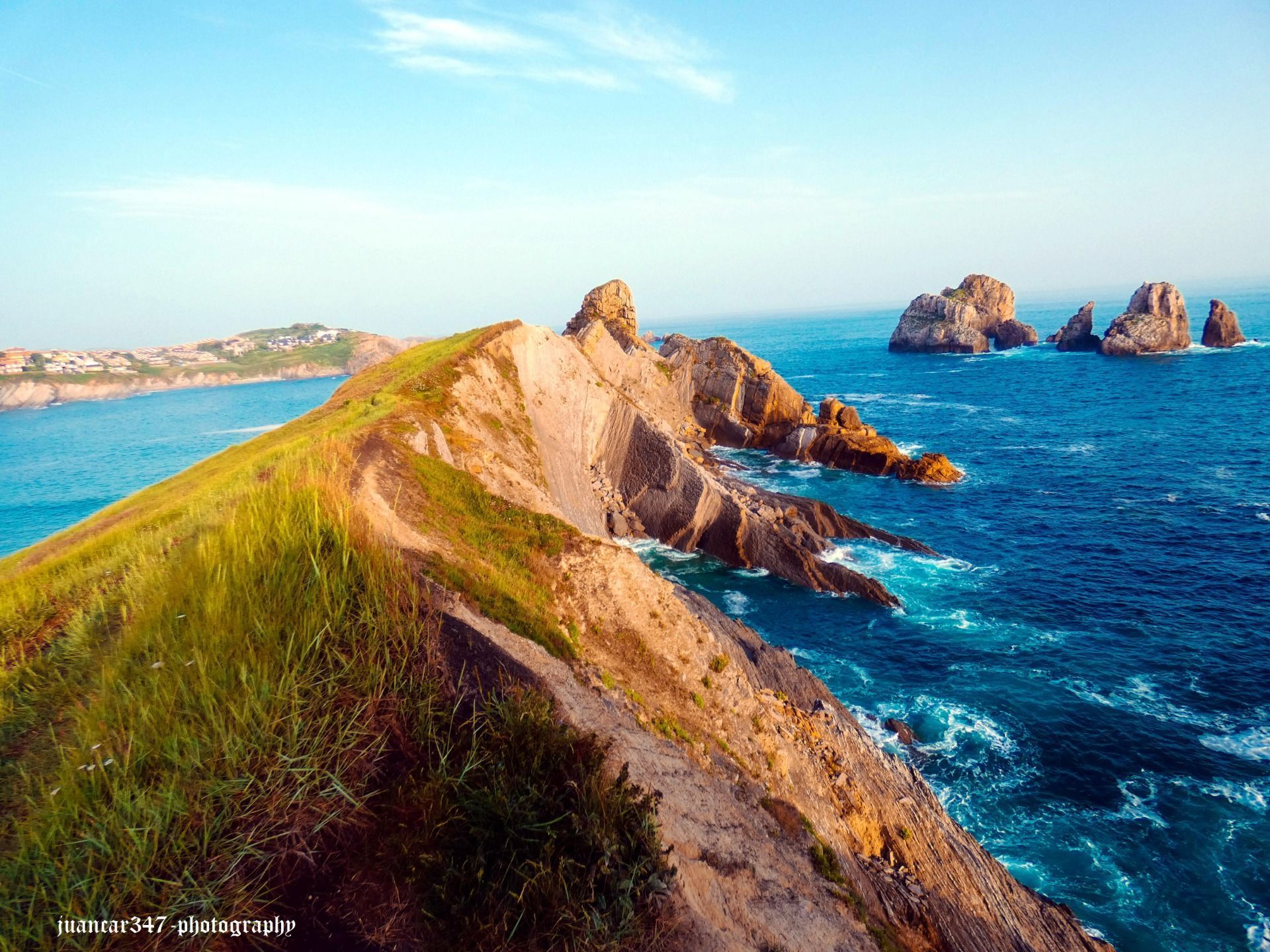 1920x1440 Magical Cantabria: the Broken Coast and the Urros of Liencres