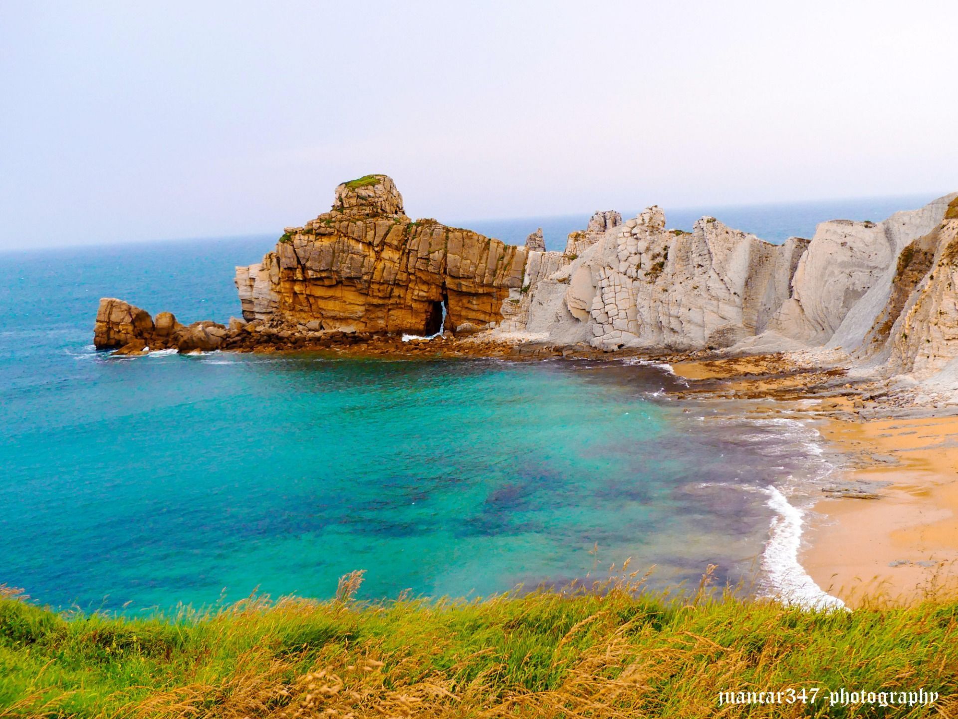 1920x1440 Magical Cantabria: the Broken Coast and the Urros of Liencres