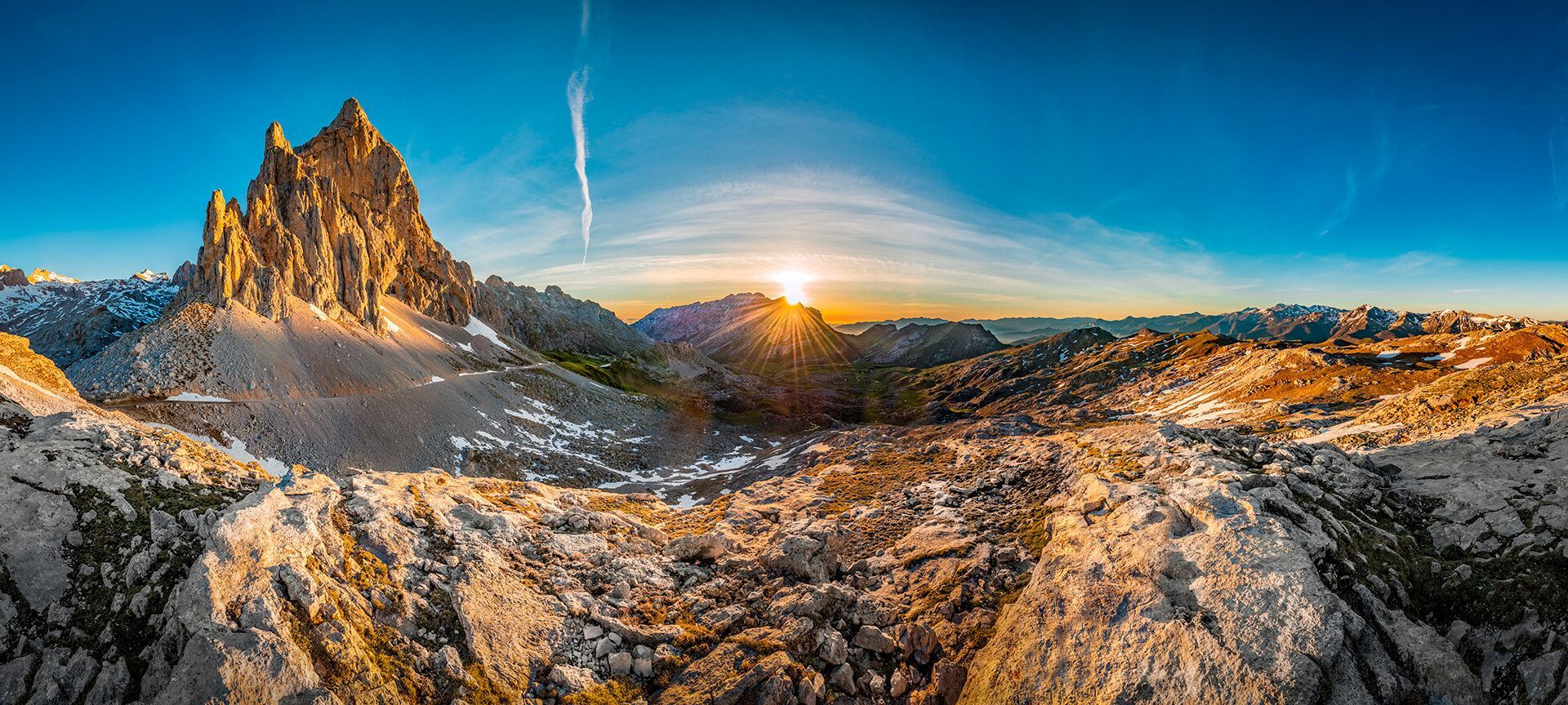 1920x864 Where to take the best photographs of the Picos de Europa