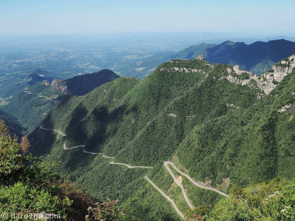 1024x768 Santa Catarina: a Spectacular Mountain Roadtrip
