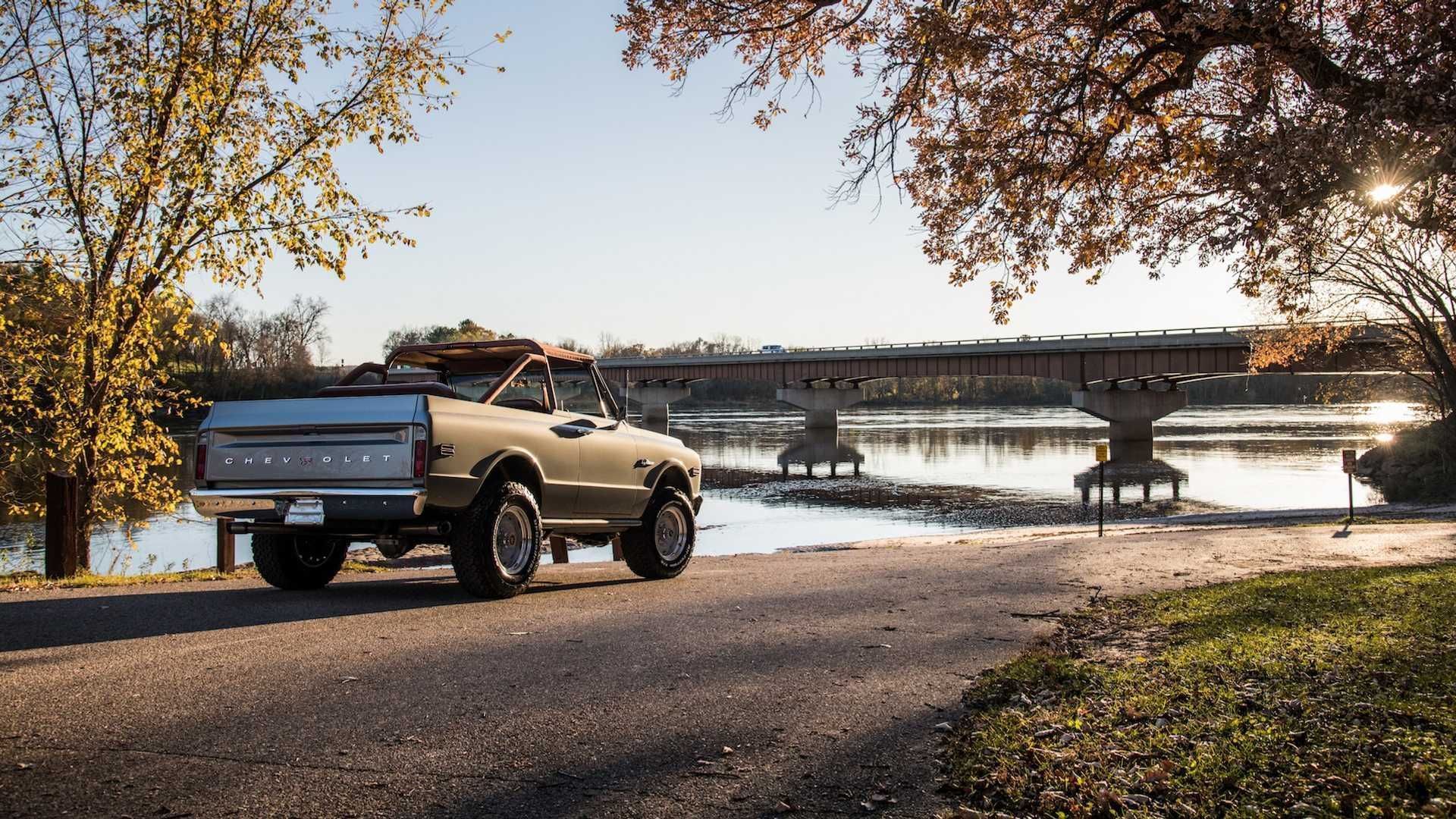 1920x1080 Wallpaper of the Day: K5 Chevy Blazer Restomod