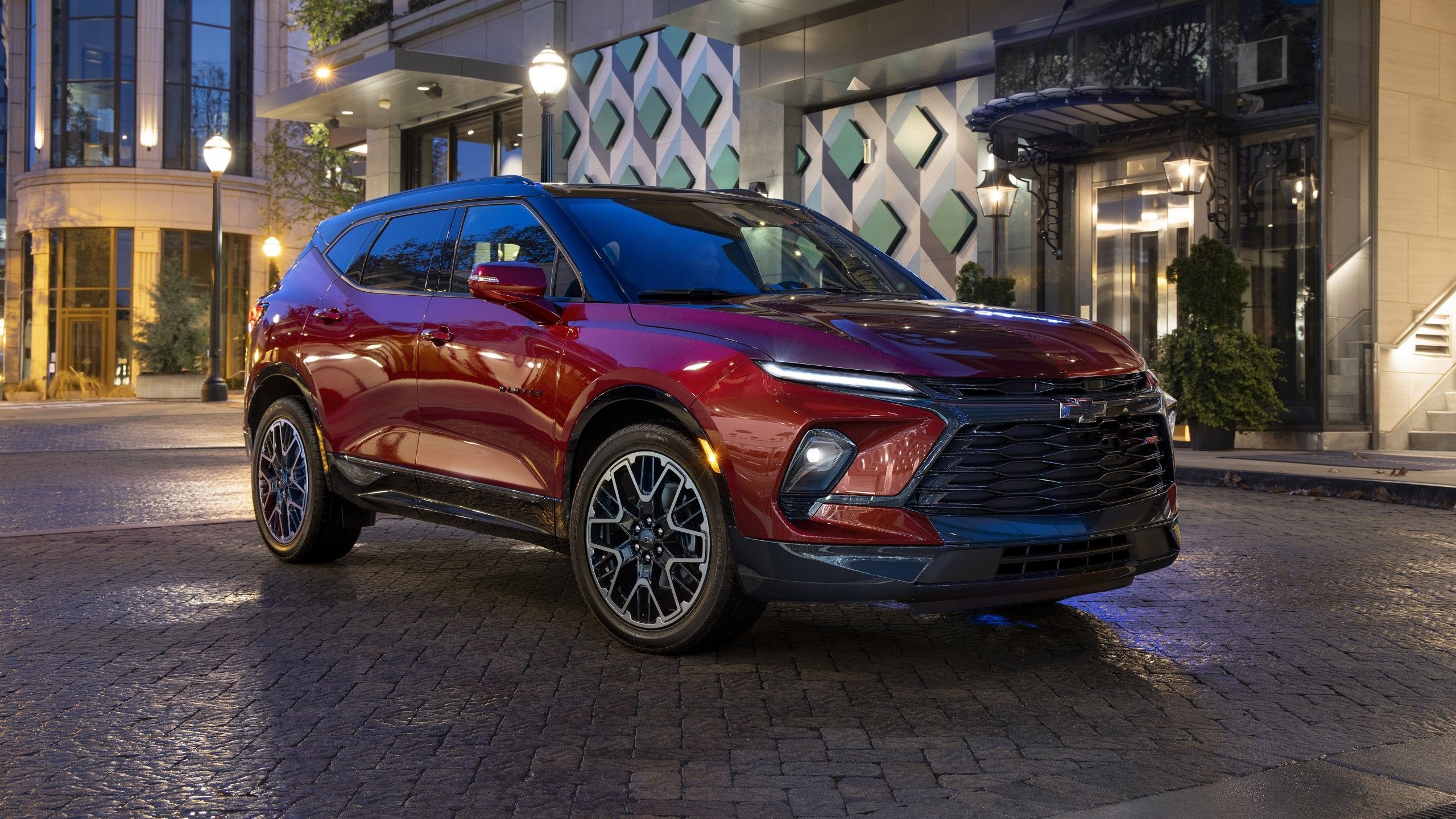 2560x1440 Chevrolet Blazer RS 4K 5K HD Cars Wallpaper