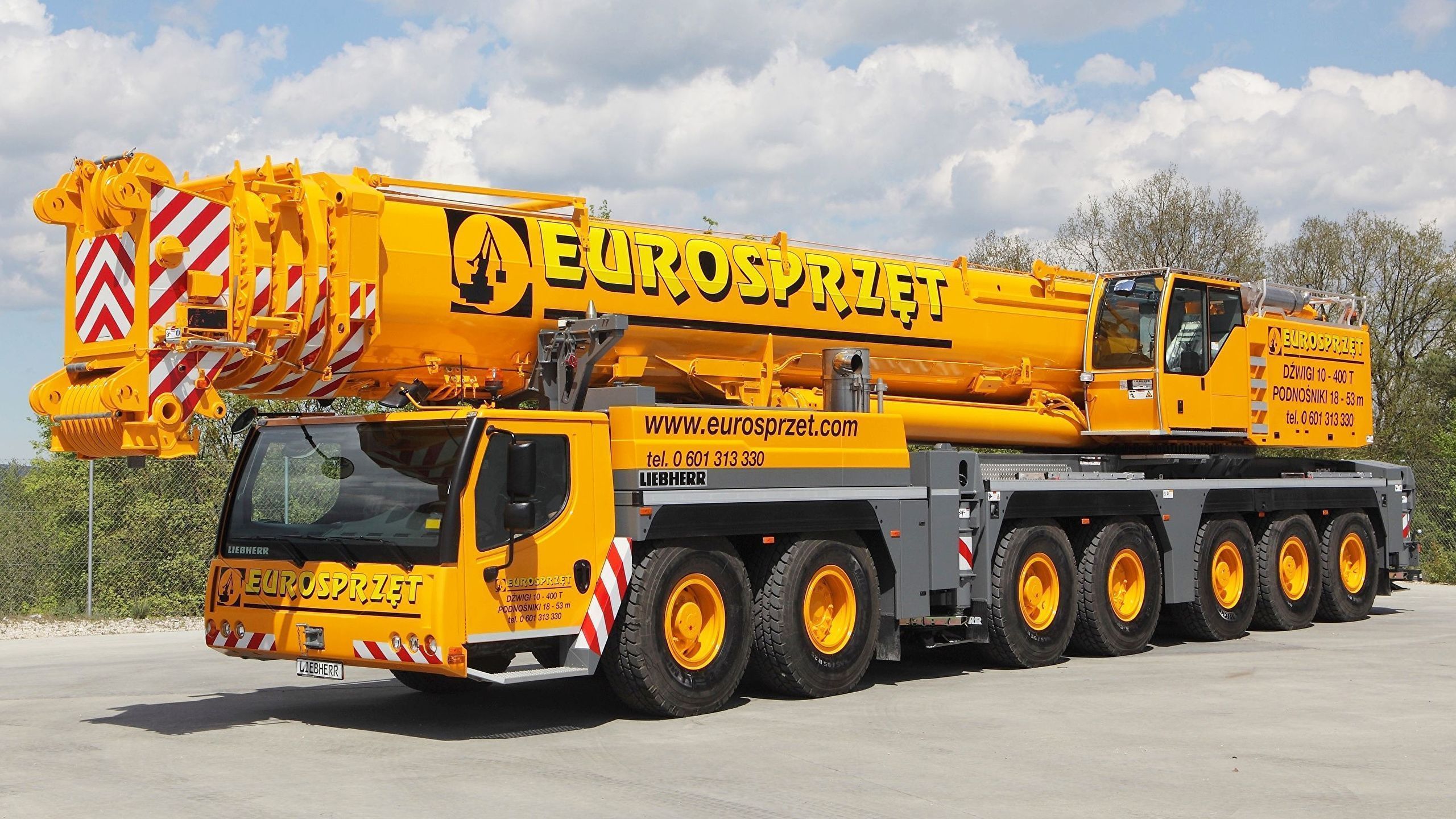 2560x1440 image Mobile Crane 2006 17 Liebherr LTM 1400 7.1 Yellow 2560x1440