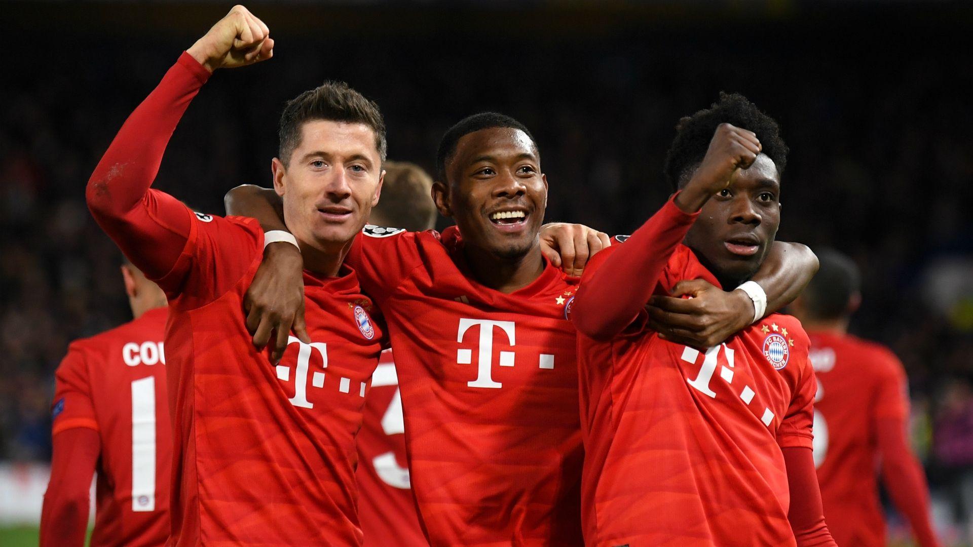 1920x1080 Robert Lewandowski matches Cristiano Ronaldo scoring feat as