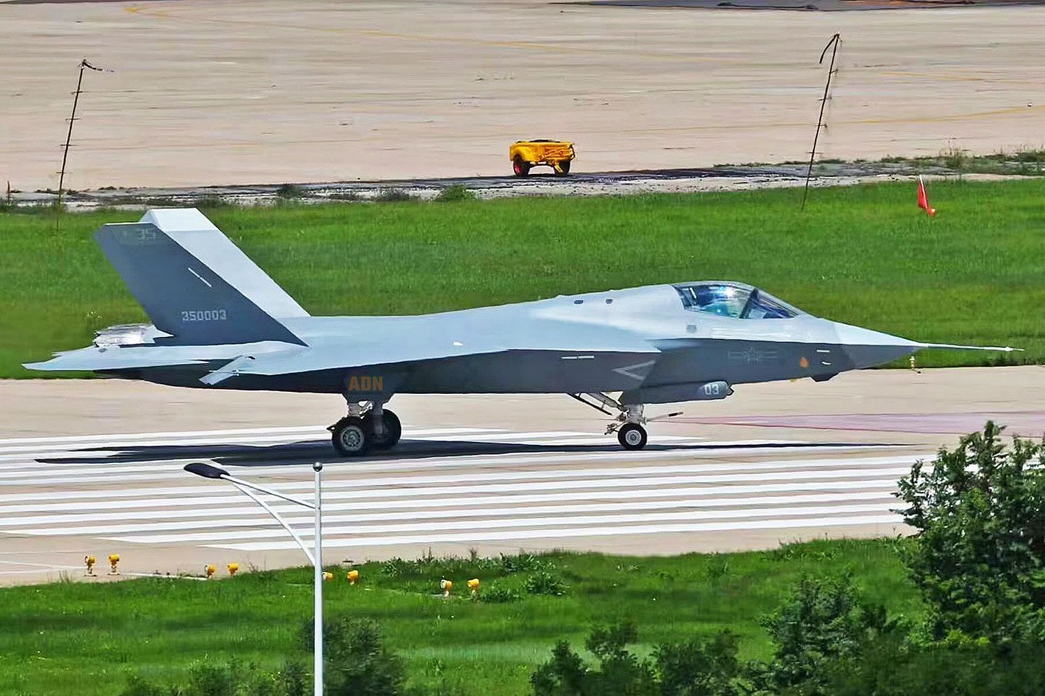1500x1000 New Image Of Chinese Stealth Fighter J 35 Emerge Data News