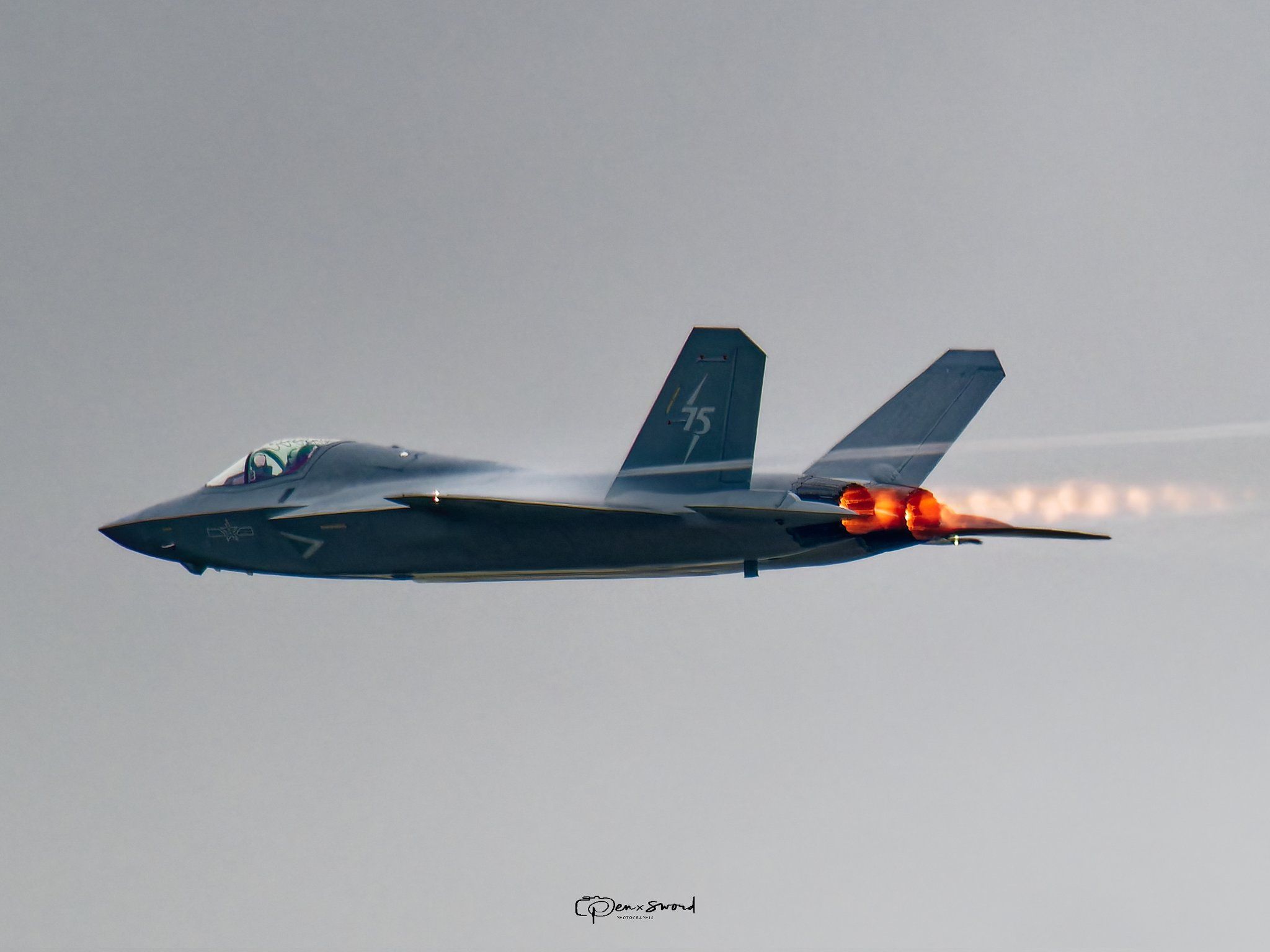 2048x1536 Kelvin Wong On X: My Own Crack At The Elusive AVIC Shenyang J 35's Blink And Miss Routine, 10 Years After I Saw The FC 31 Prototype Fly At The Same Event!! #AirshowChina2024 #J35 #