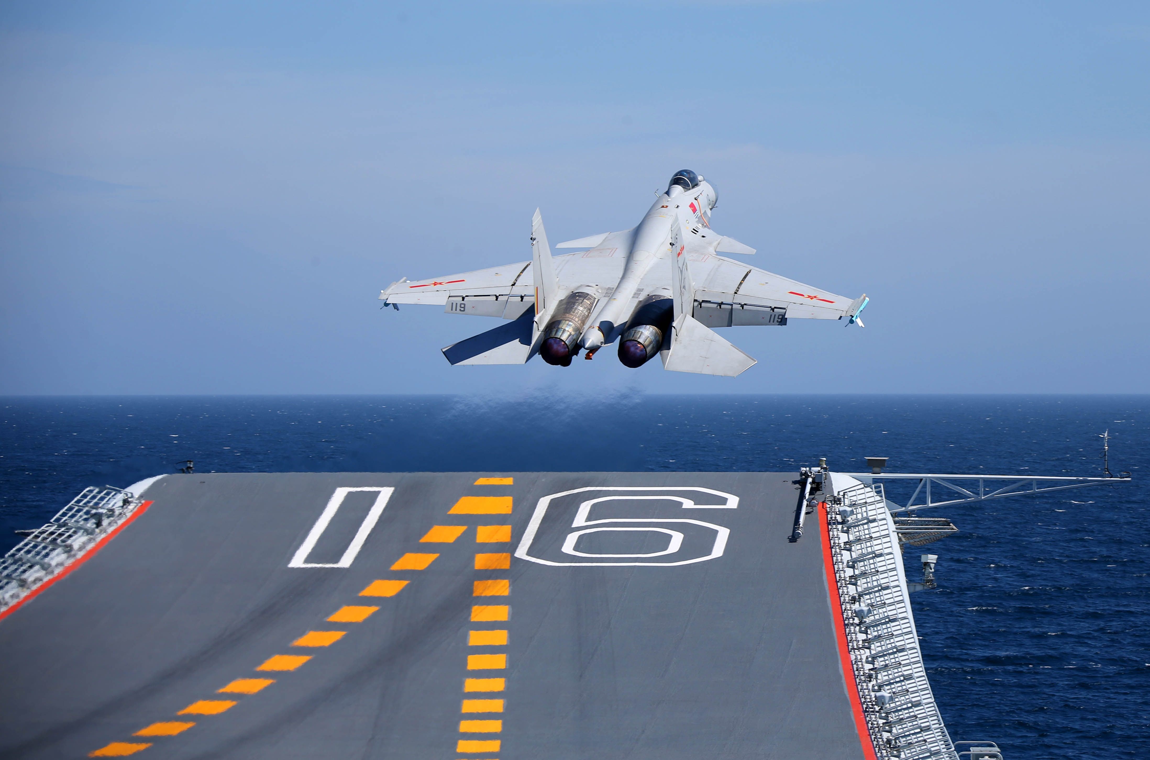 4392x2904 4K Ultra HD Shenyang J 15 Jet Fighter Launching From Aircraft Carrier