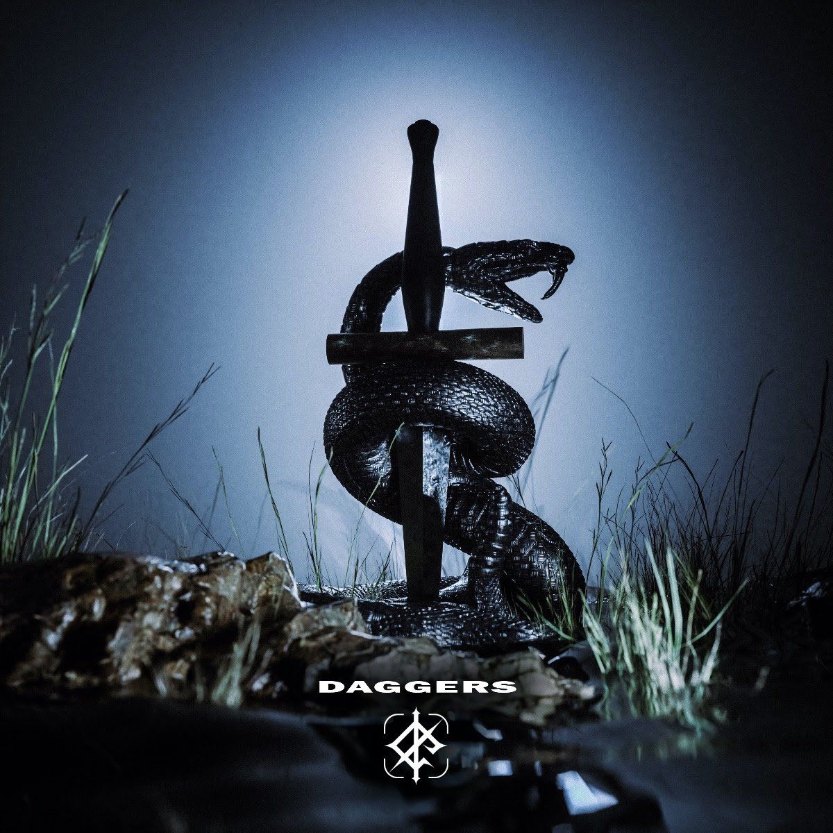 1200x1200 Daggers