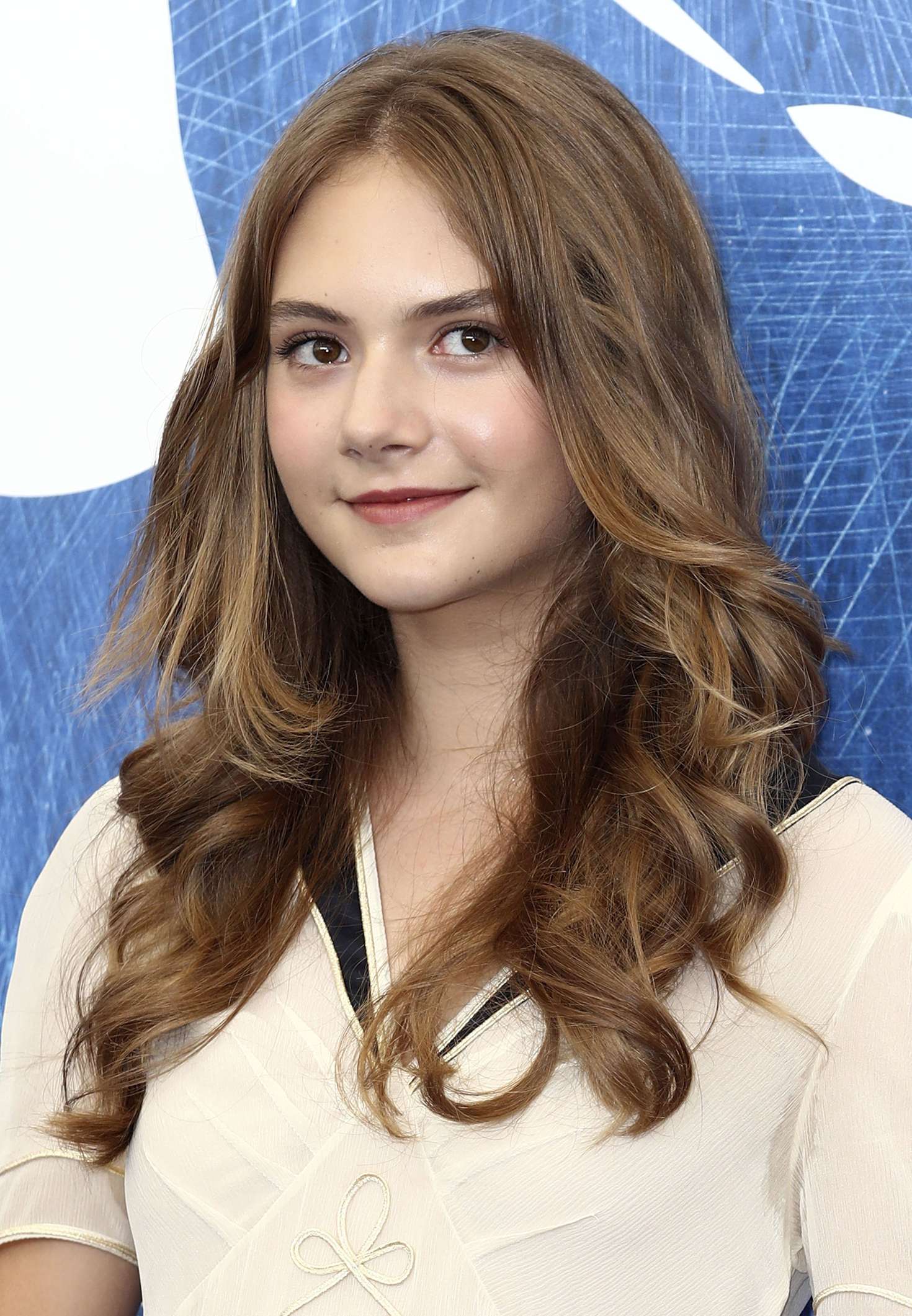 Emilia Jones Wallpapers - Top Free Emilia Jones Backgrounds