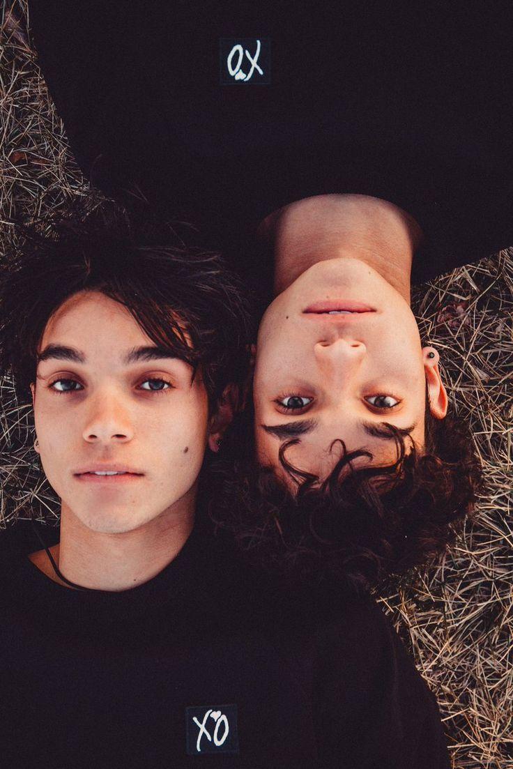 736x1103 Twinning Is Winning La Petit Muse Dobre