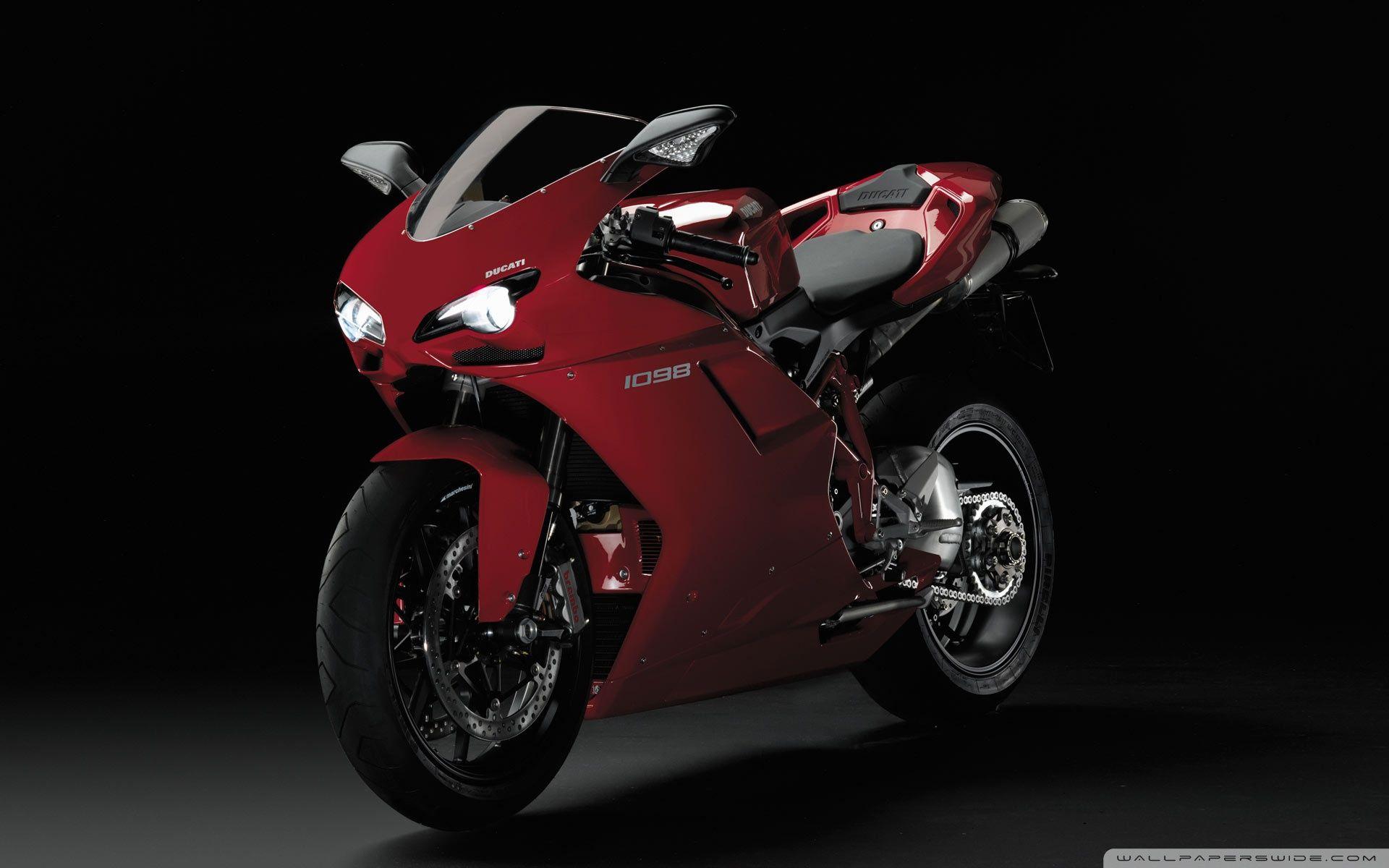Ducati Bikes Wallpapers - Top Free Ducati Bikes Backgrounds -  WallpaperAccess