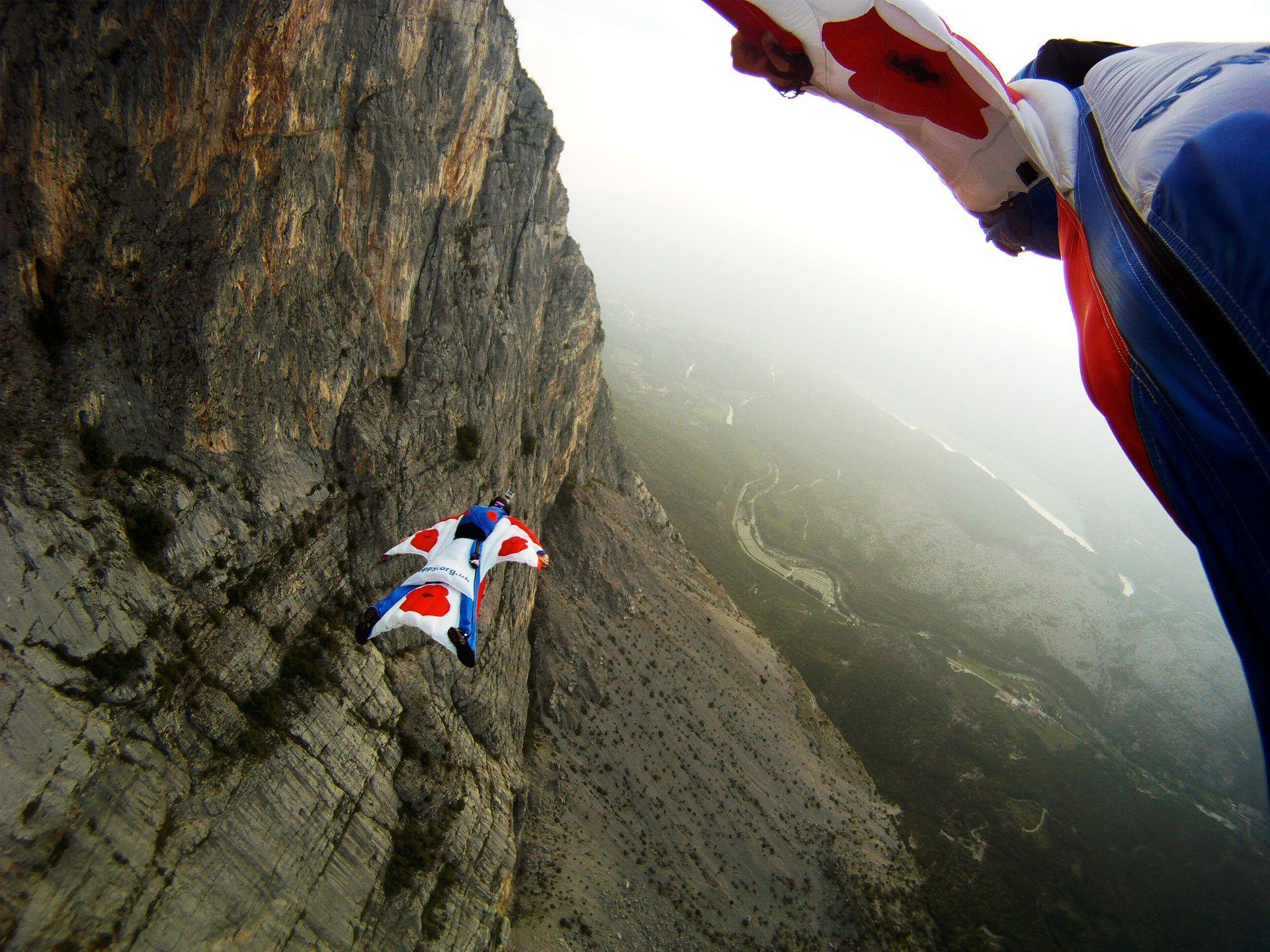 Wingsuit Wallpapers - Top Free Wingsuit Backgrounds - WallpaperAccess