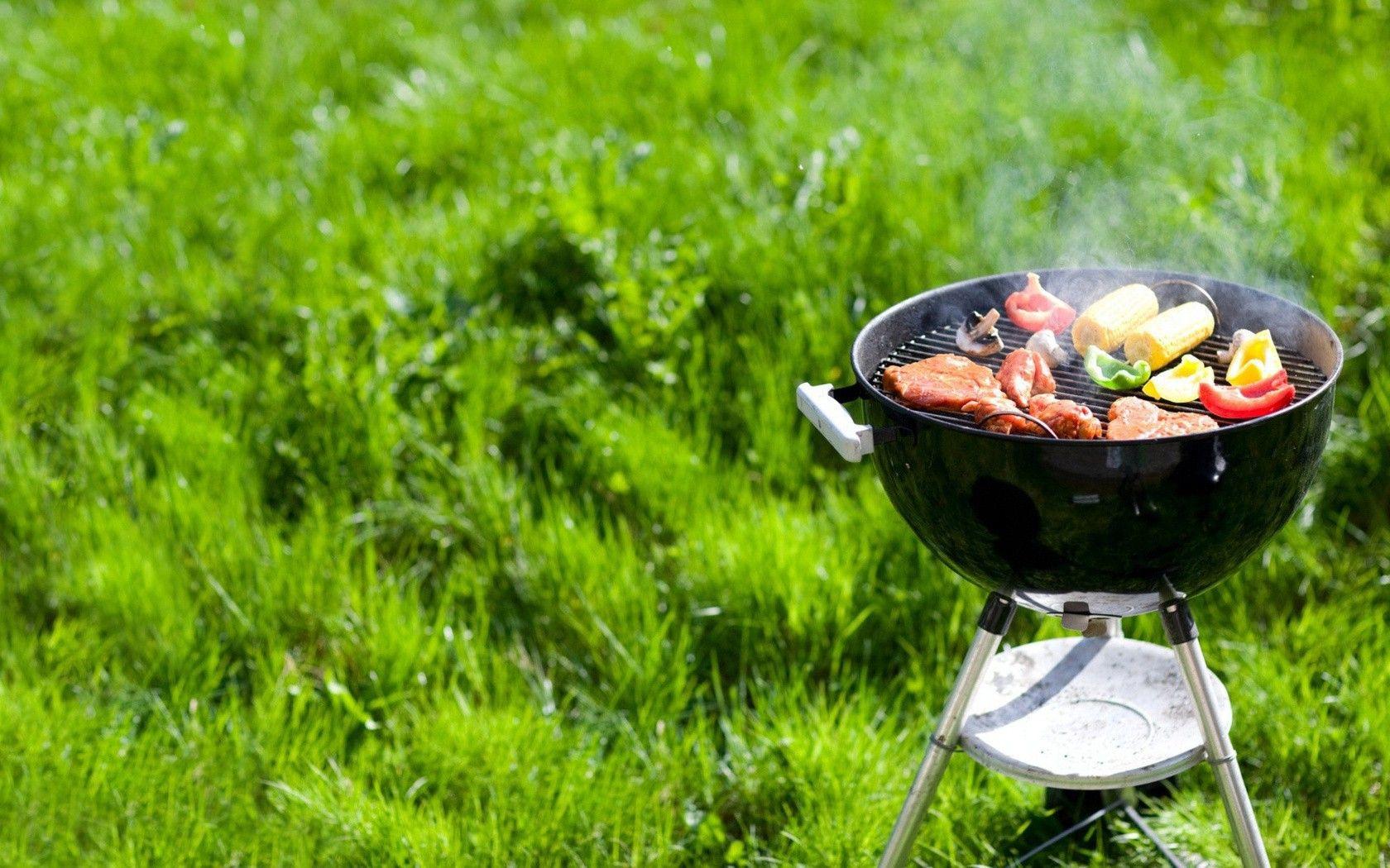 1680x1050 Grilling Wallpaper. Grilling Wallpaper