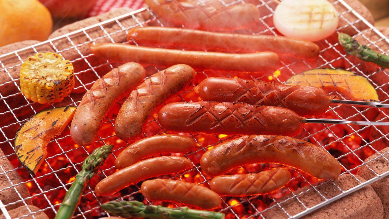 1366x768 Free Barbecue Wallpaper