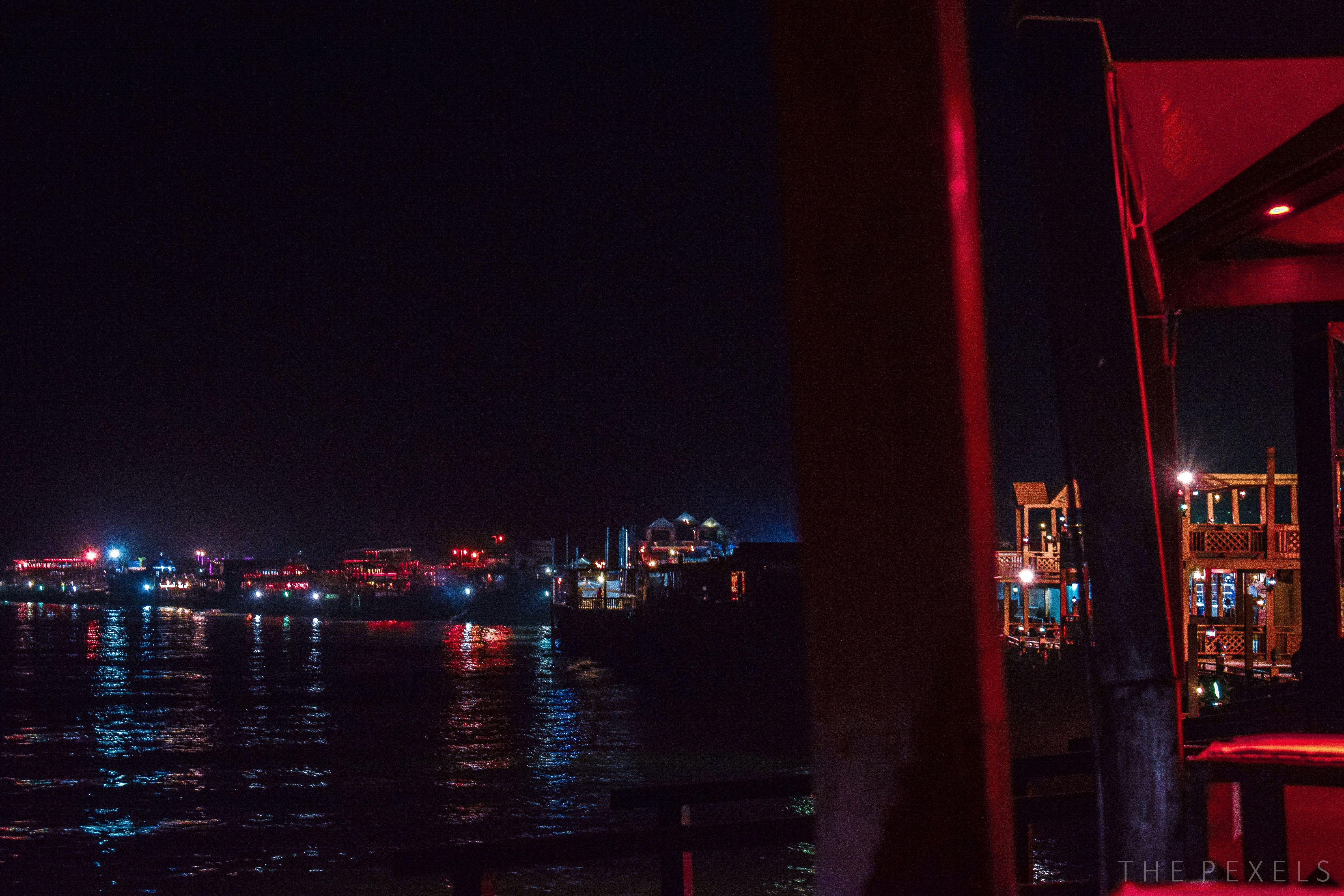 6000x4000 Free of Do Darya, karachi, night