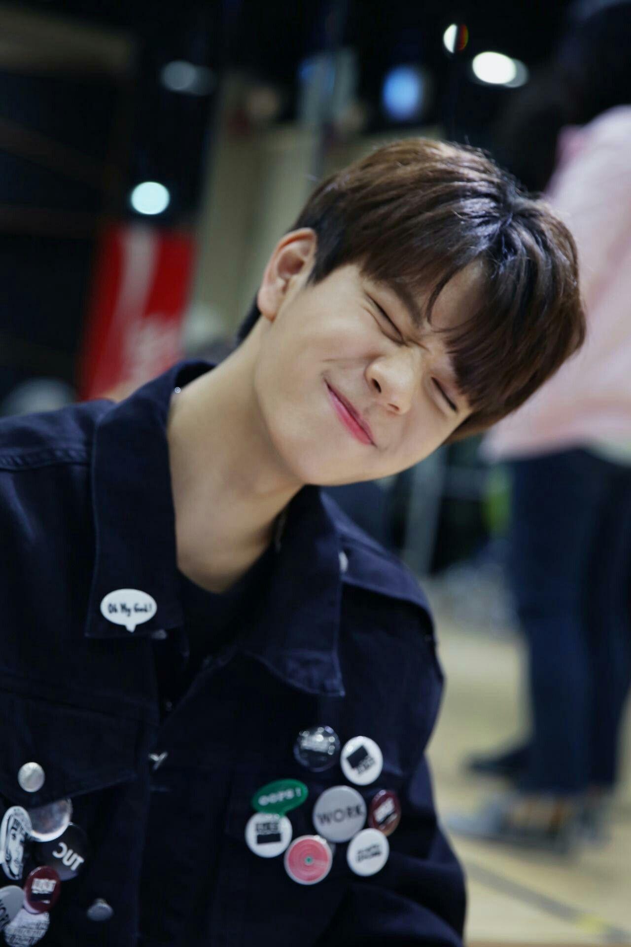 1280x1920 Seungmin Stray Kids Wallpaper