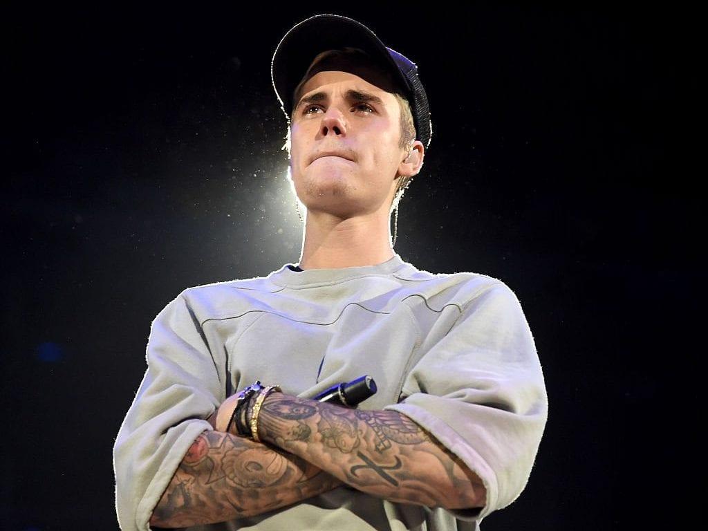 1024x768 Justin Bieber's New Album 'Changes' Drops on Valentine's Day