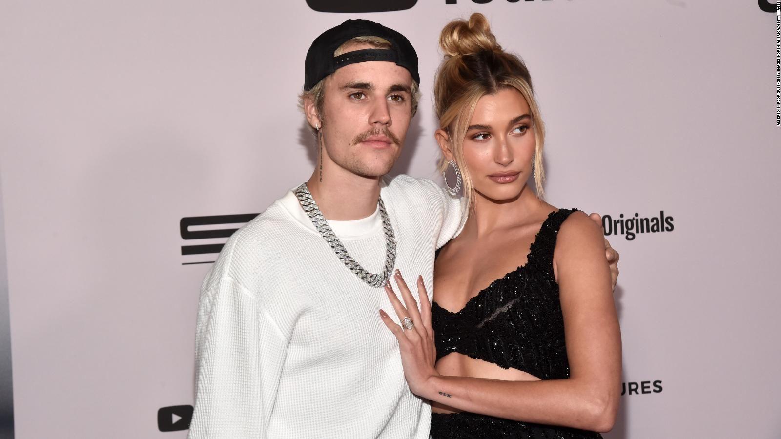 1600x900 Justin Bieber's bride is feeling the love for 'Changes'