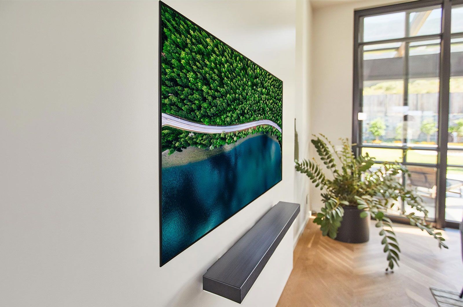 1600x1062 LG WX 65 inch Class Wallpaper 4K Smart OLED TV w/ AI ThinQ® 64.5'' Di