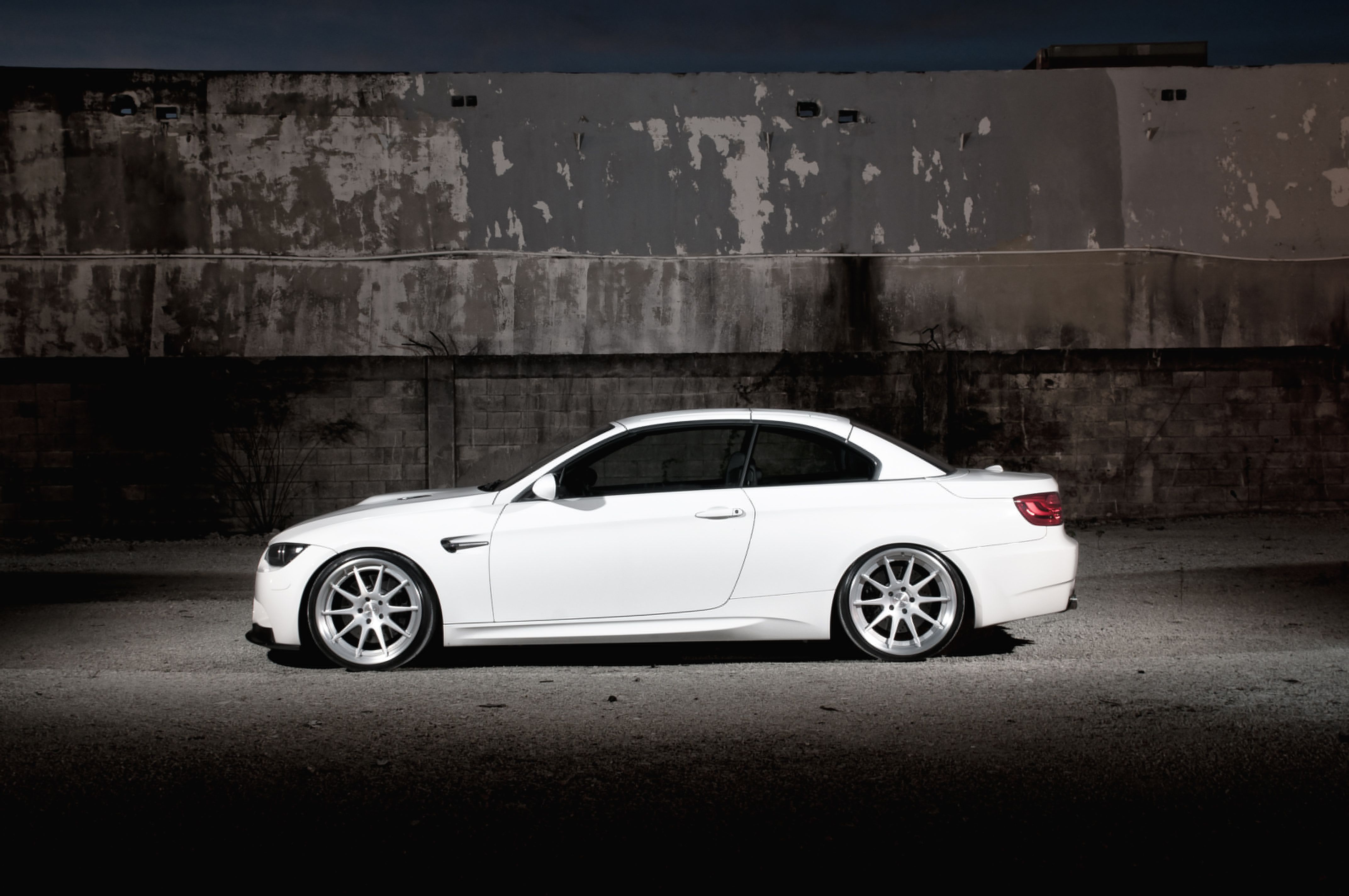 4288x2848 Wallpaper white, wall, BMW, BMW, white, convertible, E Cabrio for mobile and desktop, section bmw, resolution 4288x2848