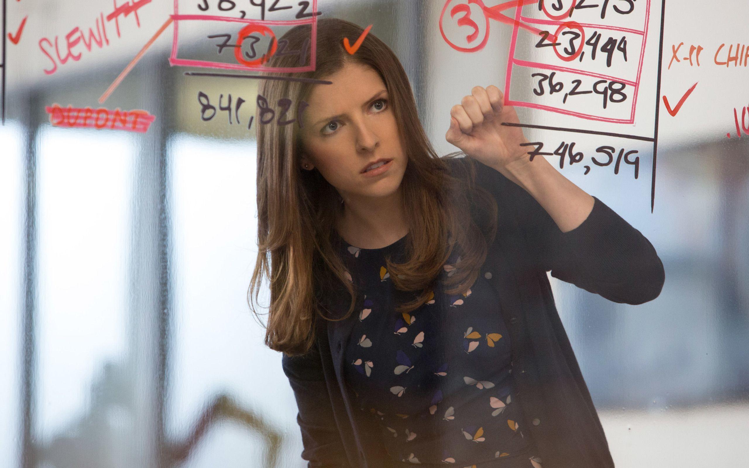 2560x1600 Anna Kendrick In The Accountant 2560x1600 Resolution HD