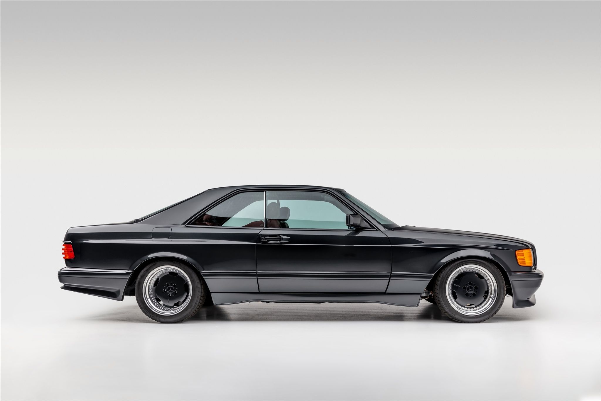 2048x1368 Wallpaper AMG, Coupe, Mercedes, 560sec, c126 for mobile and desktop, section mercedes, resolution 2048x1368