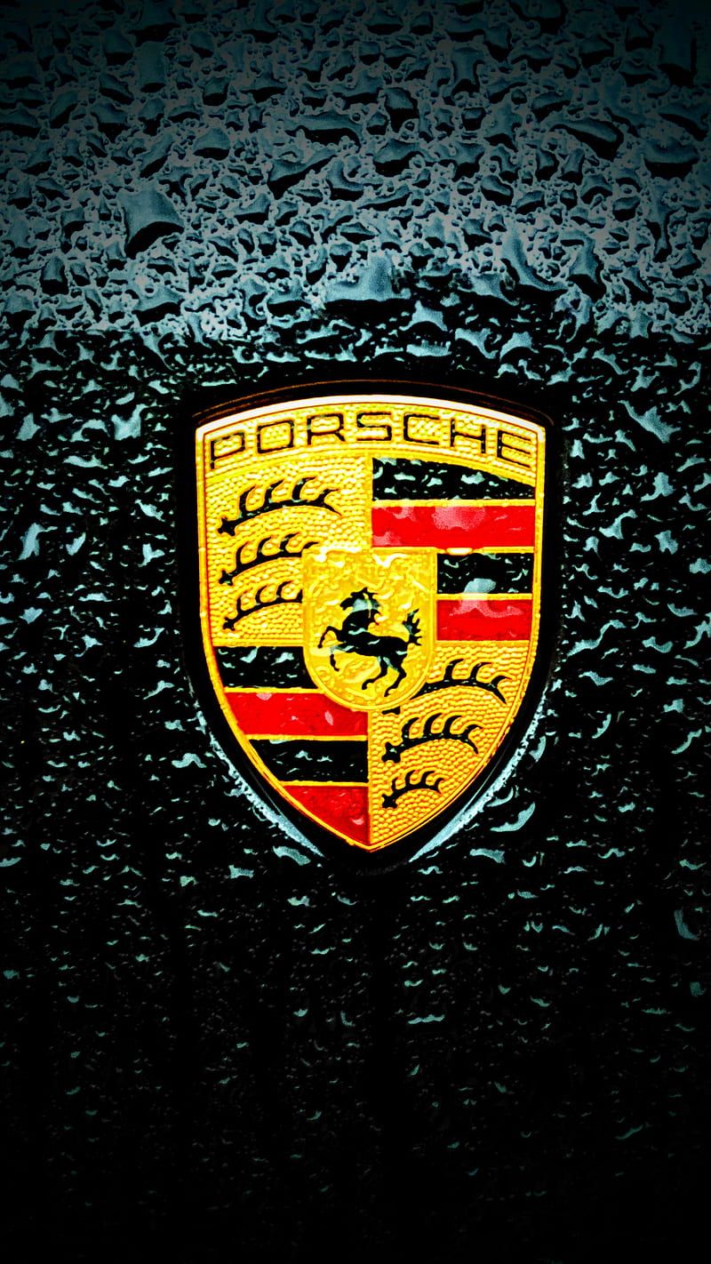 800x1422 HD porsche in rain wallpaper