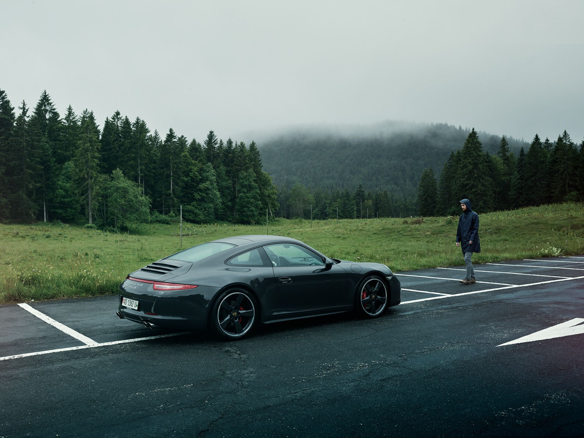 1920x1440 Porsche 4S Swiss edition X Rain (1). Image - Behance