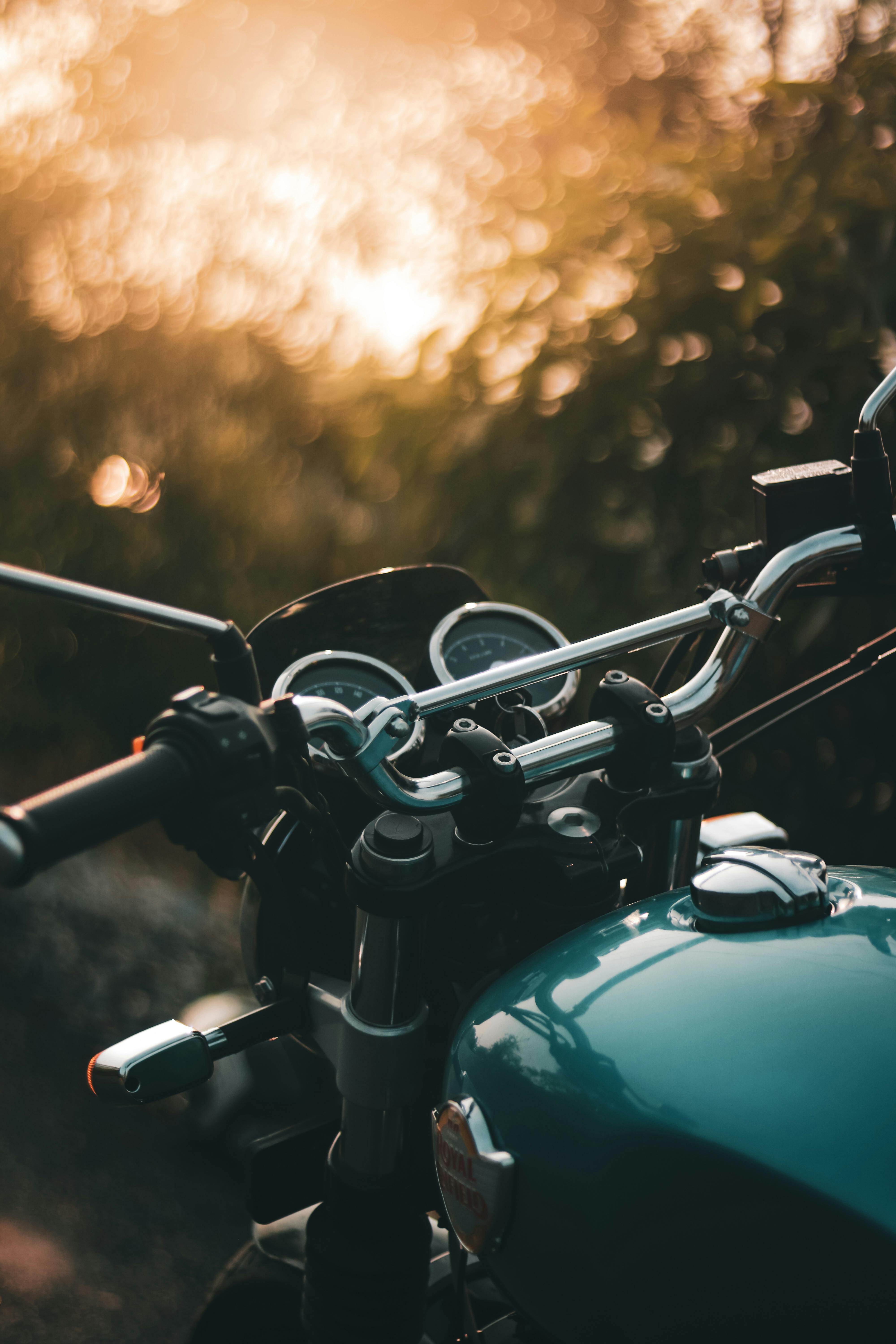 4000x6000 Close up of a Motorcycle · Free
