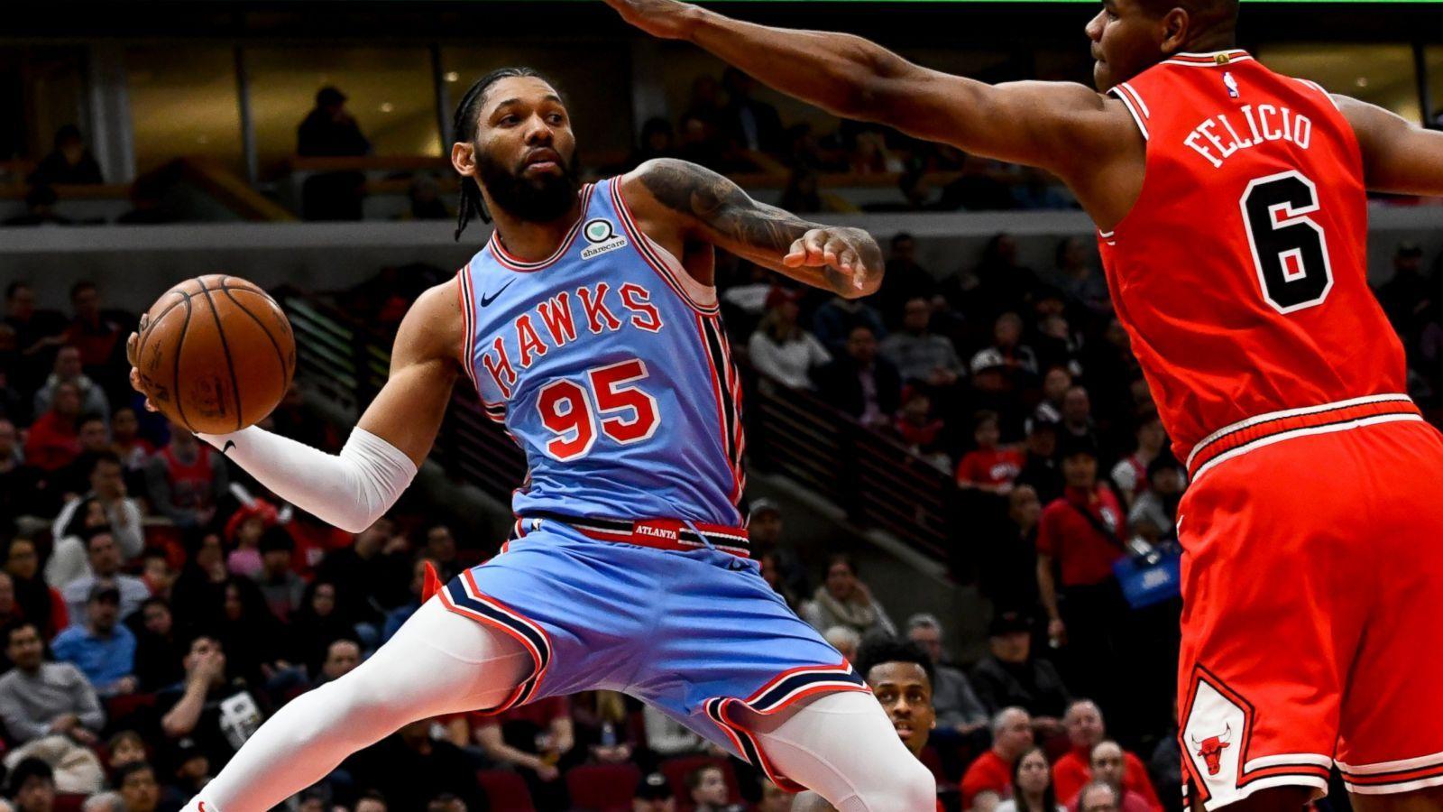 1600x900 Len Scores Hawks Hold On To Beat Bulls 123 118