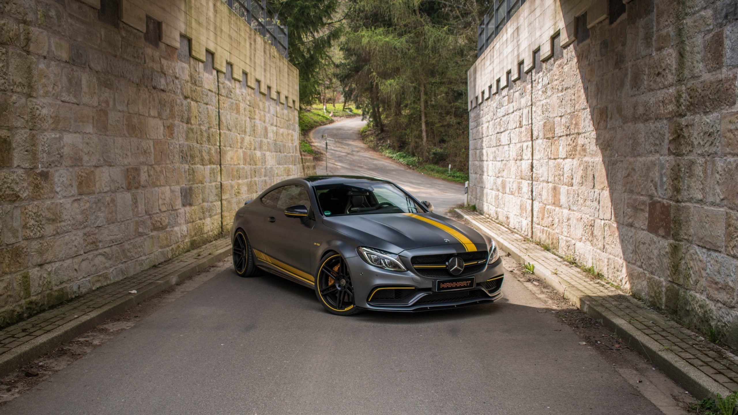 2560x1440 Mercedes Benz C63 AMG Coupe Edition 1 Wallpaper