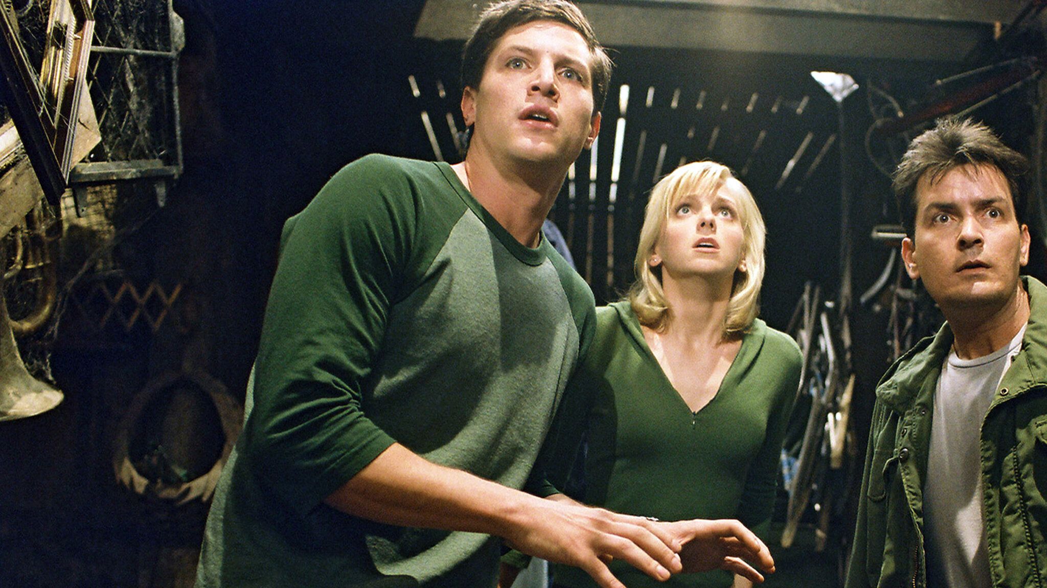 2048x1152 Watch Scary Movie 3