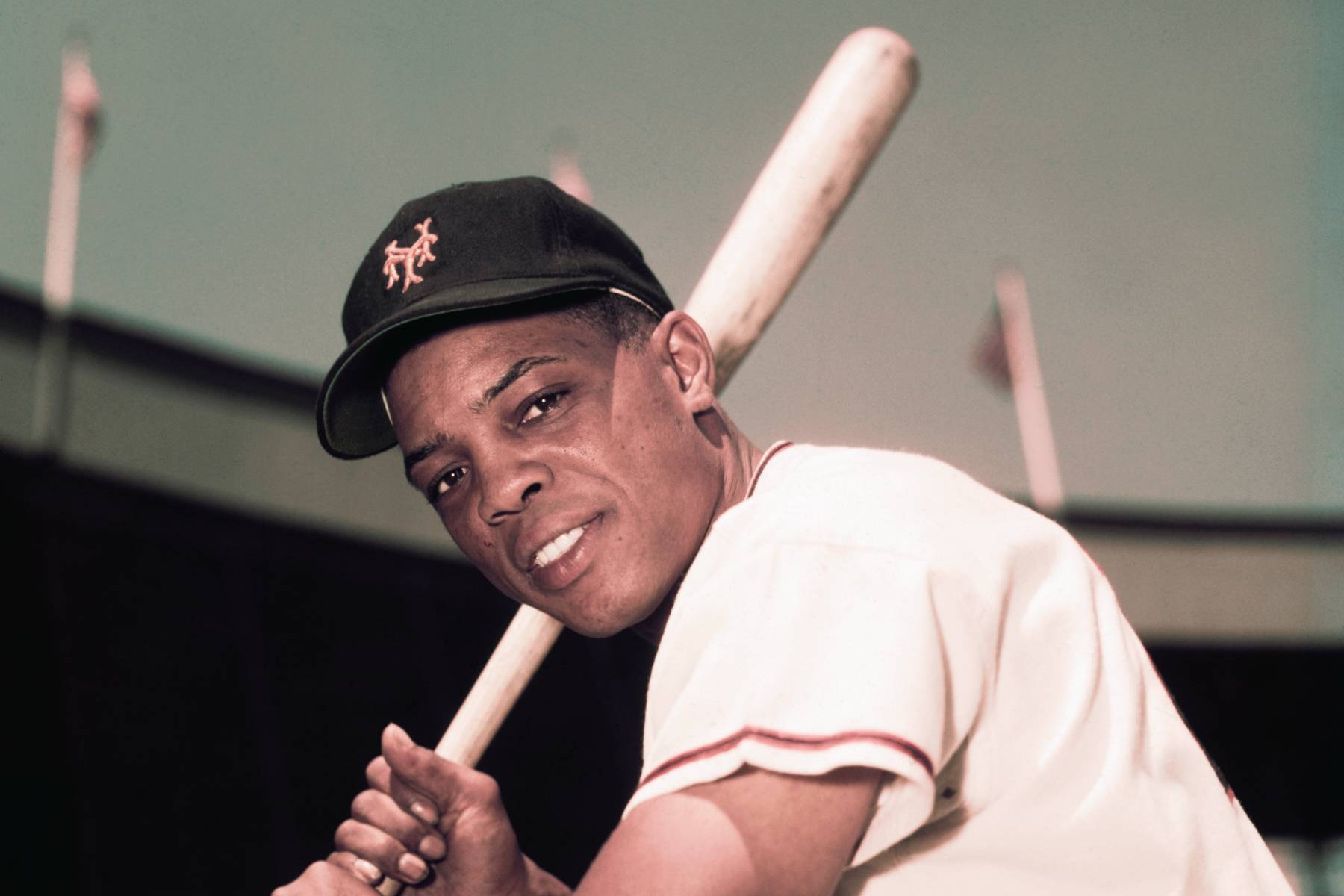 1800x1200 Willie Mays, Giants Legend 'Say Hey Kid' and Baseball Icon, Dead