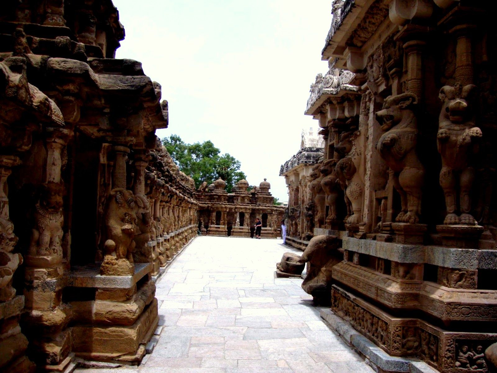 1600x1200 Kailashanathar Temple in