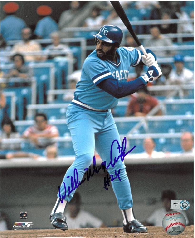 820x1000 Willie Mays Aikens Autographed 8x10
