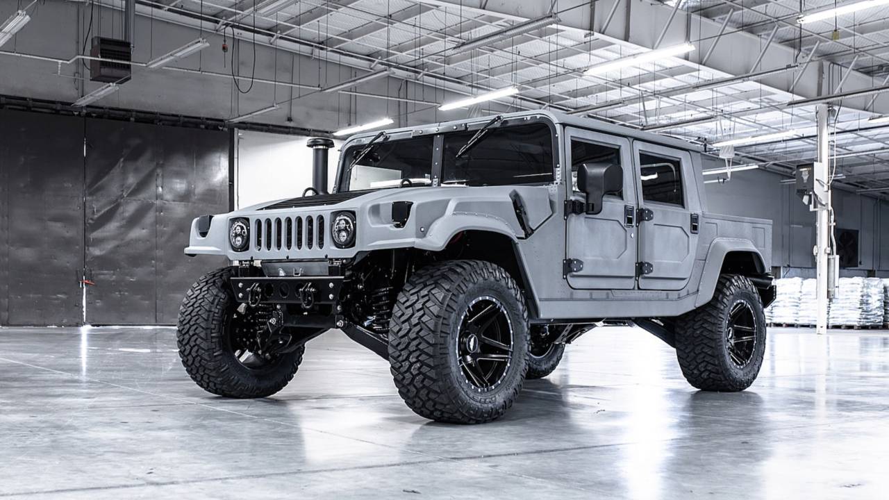 1280x720 Finally, A Military Spec Hummer You Can Actually Buy